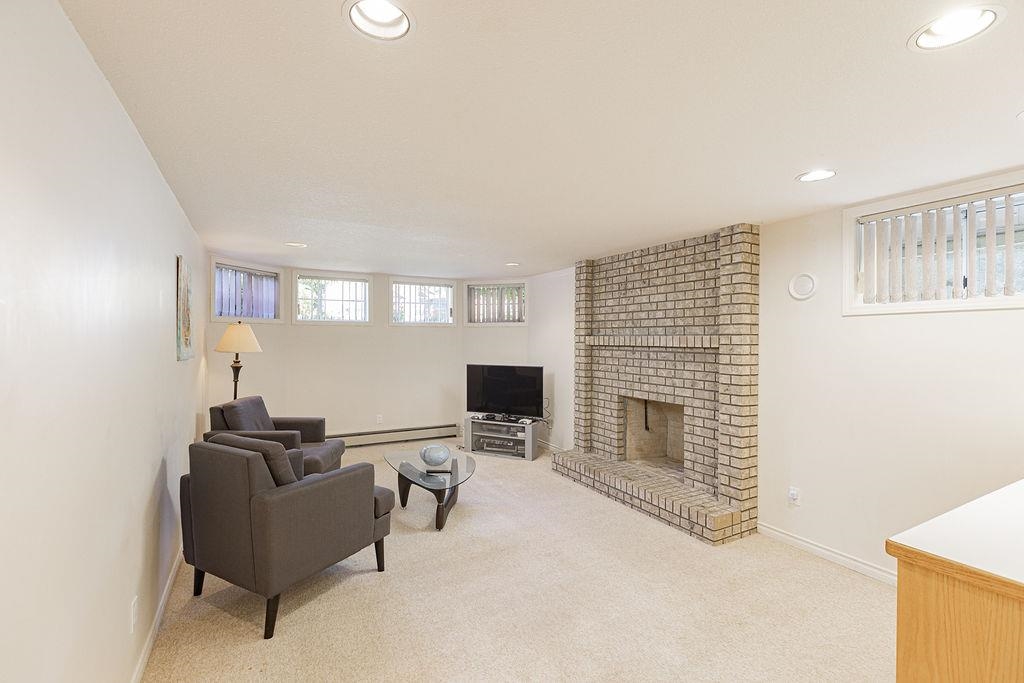 7758 MCGREGOR AVENUE