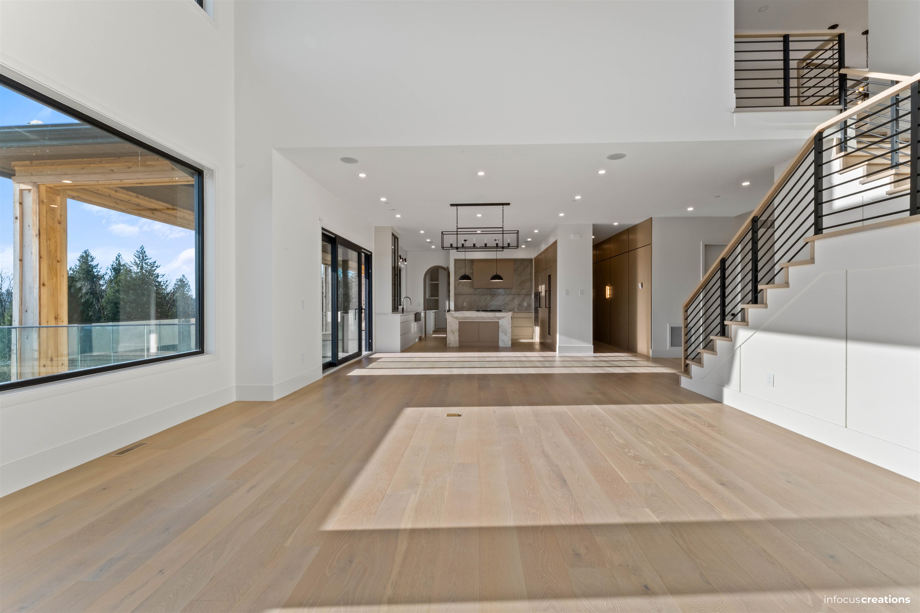 9181 HATZIC RIDGE DRIVE