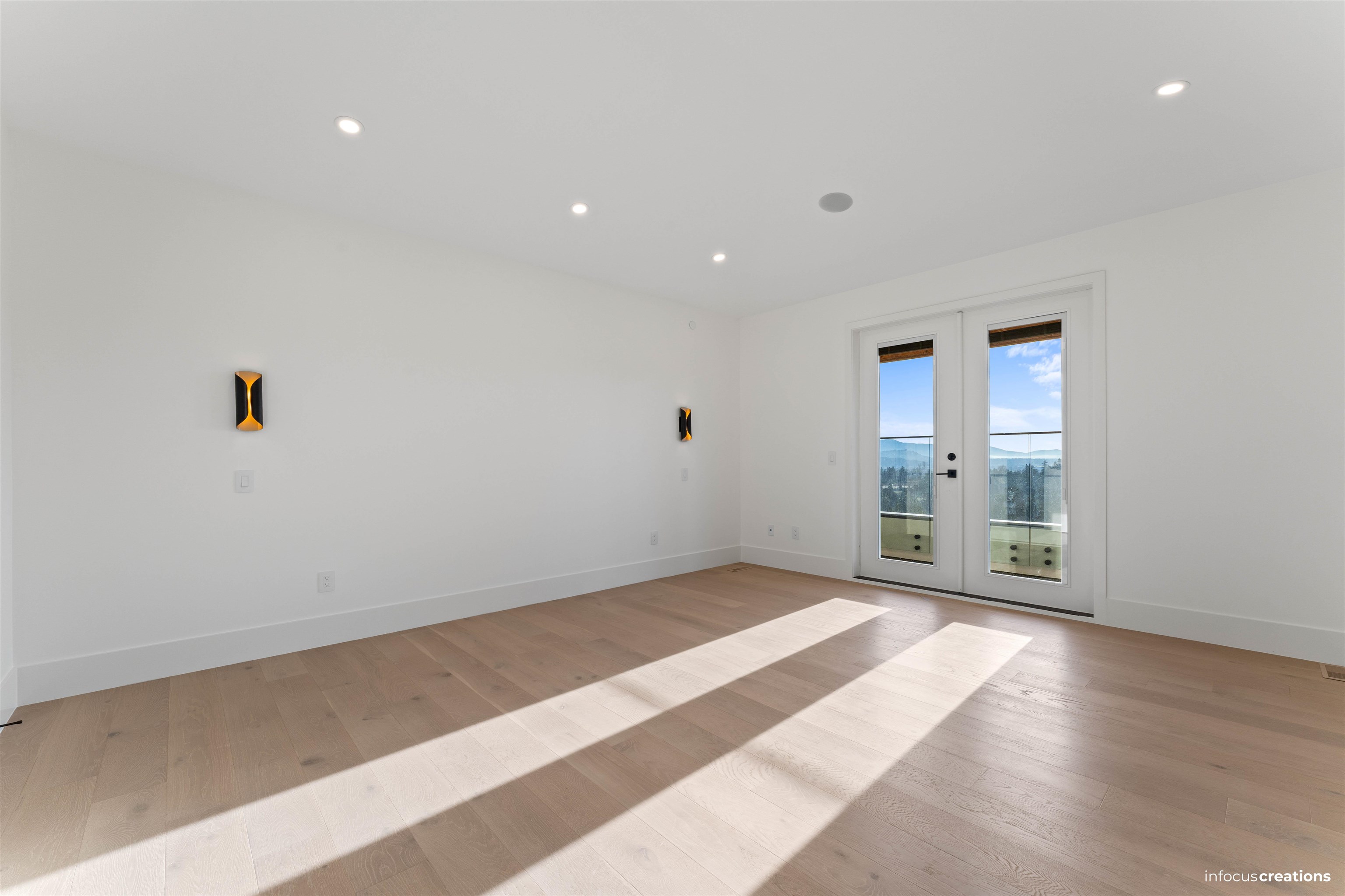 9181 HATZIC RIDGE DRIVE