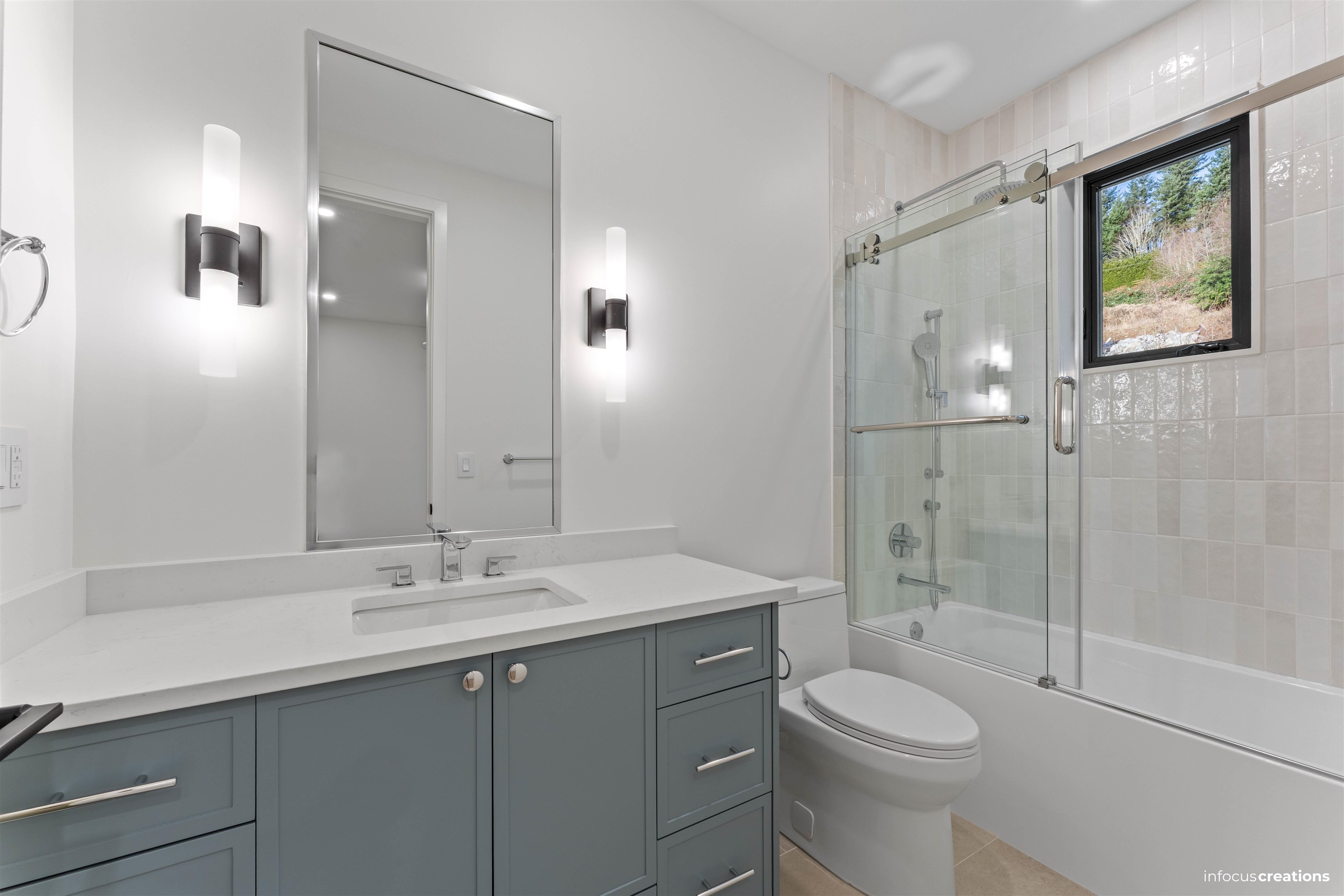 9181 HATZIC RIDGE DRIVE