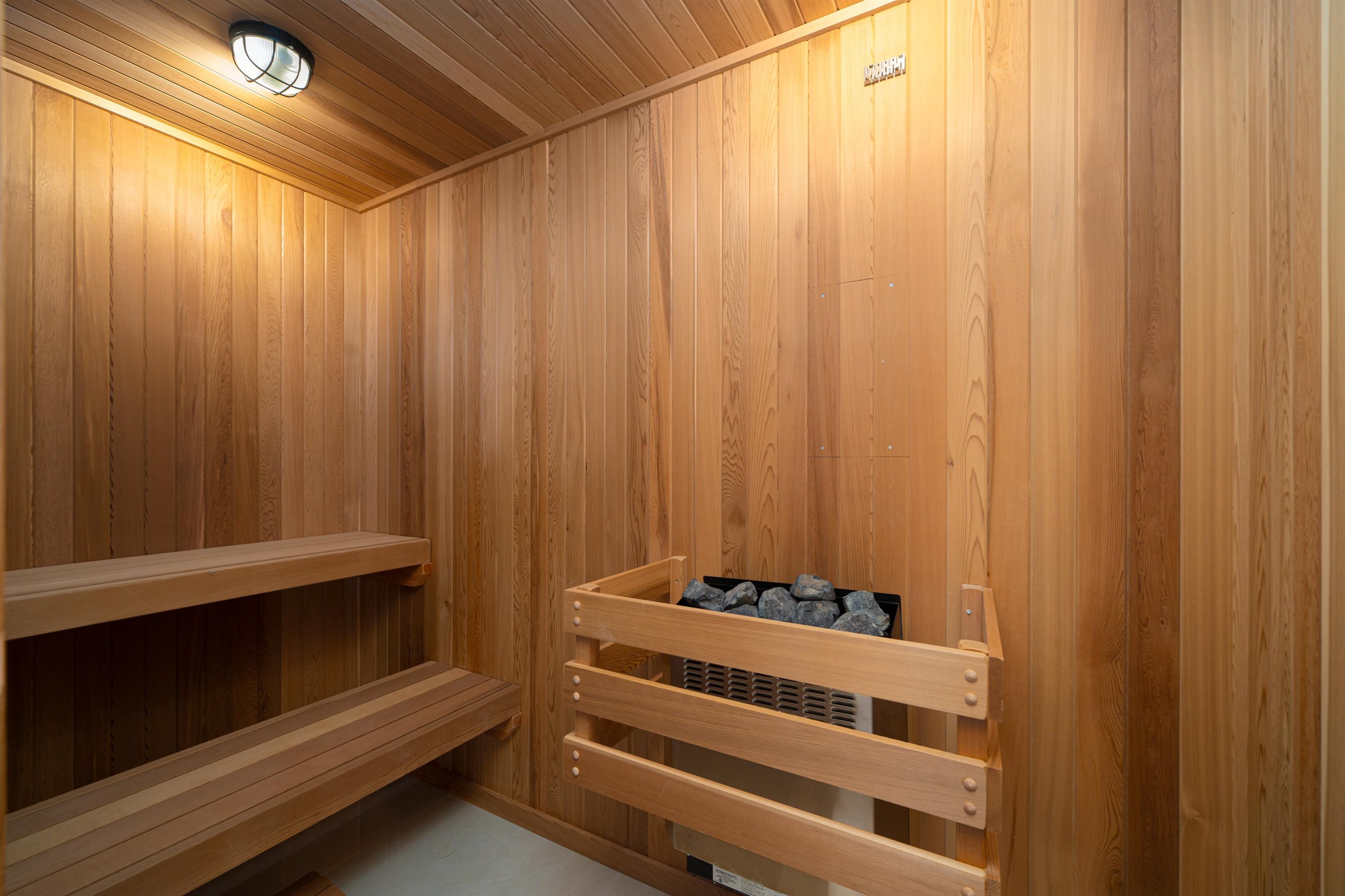 1095 MILLSTREAM ROAD