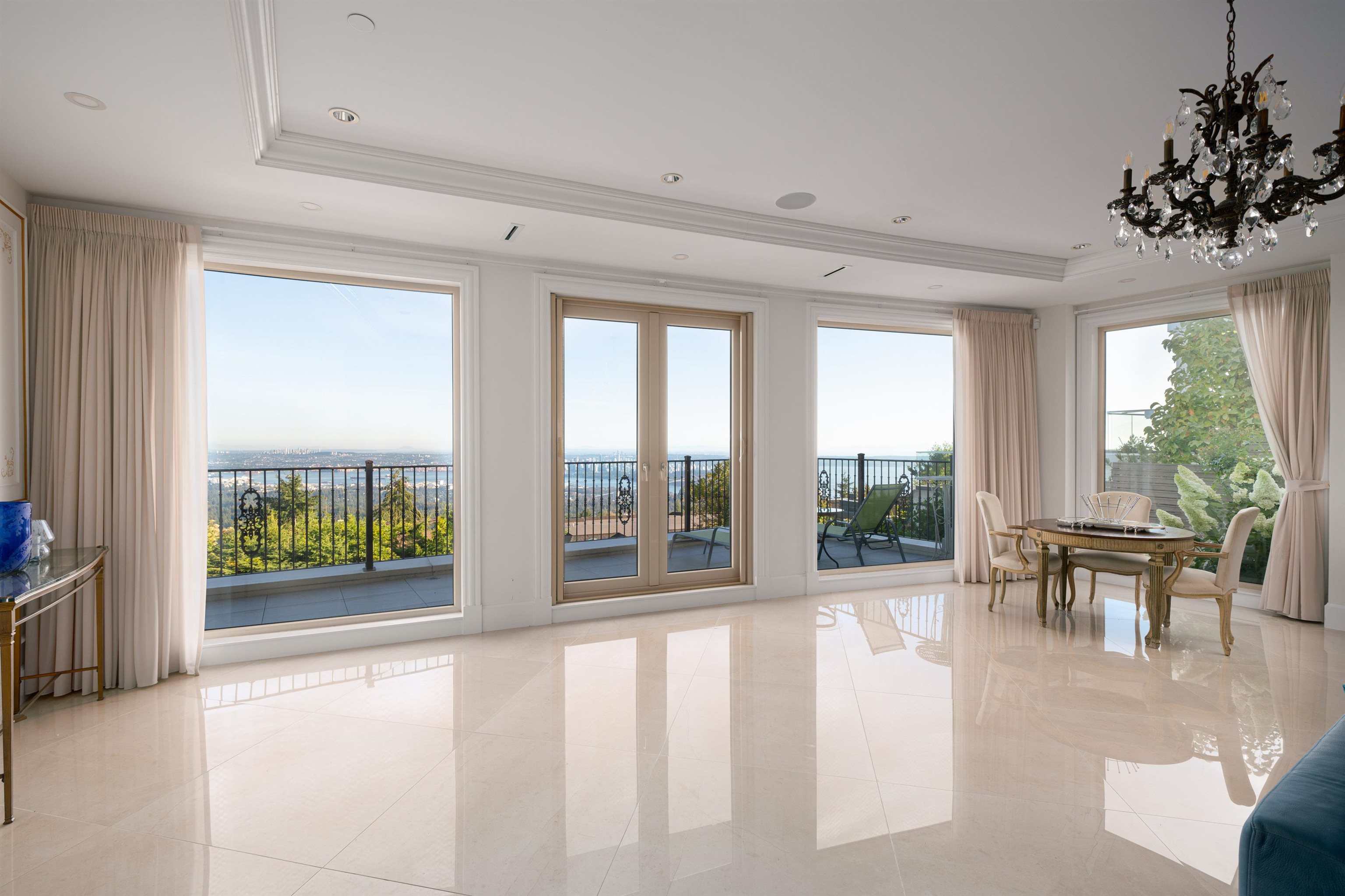 1095 MILLSTREAM ROAD