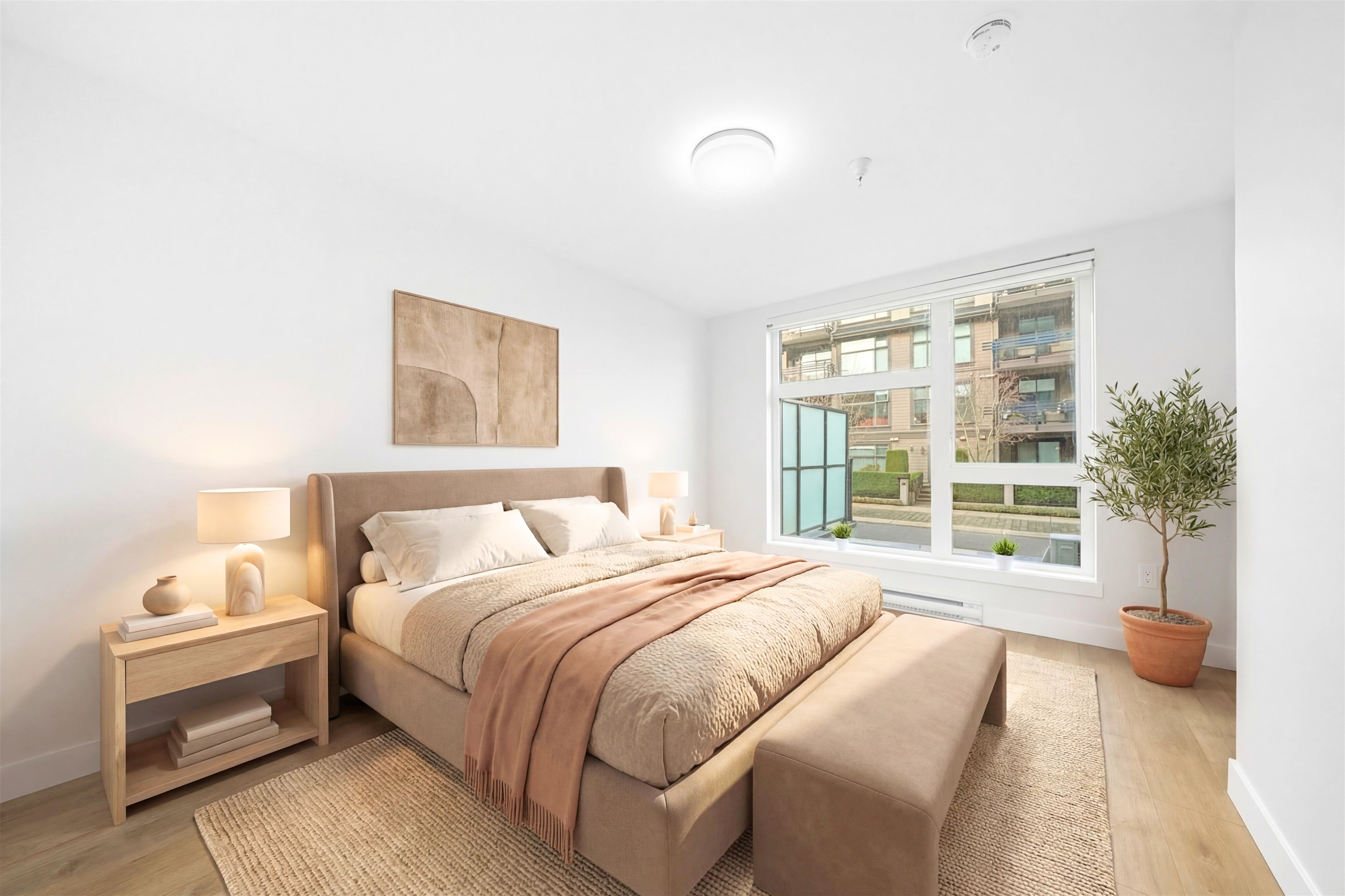 101 15353 17 AVENUE Unit: 101