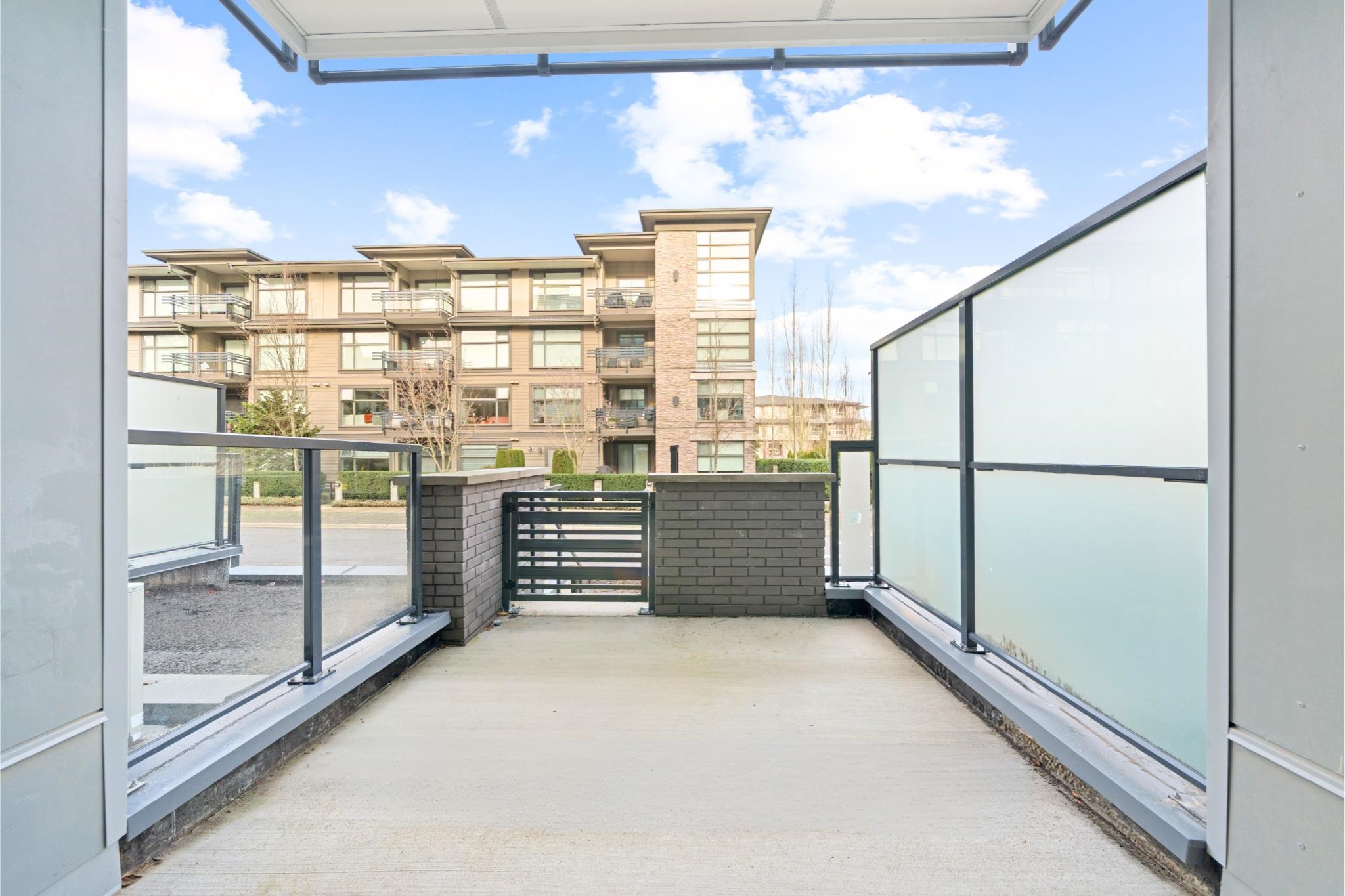 101 15353 17 AVENUE Unit: 101