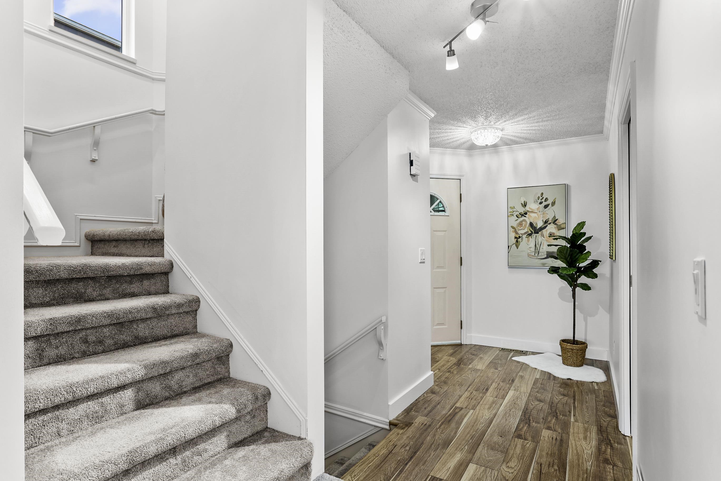 117 1140 CASTLE CRESCENT Unit: 117