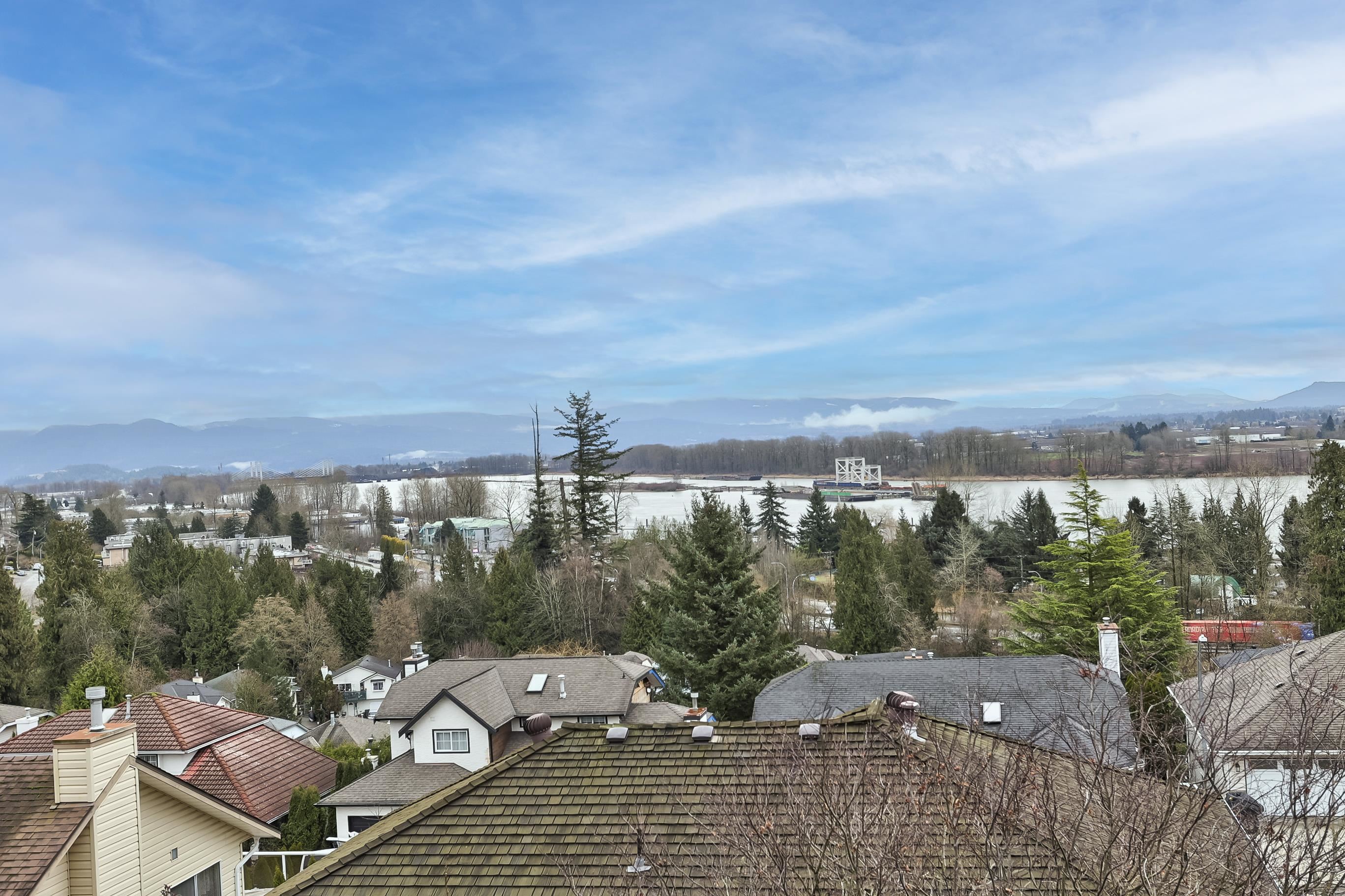 117 1140 CASTLE CRESCENT Unit: 117