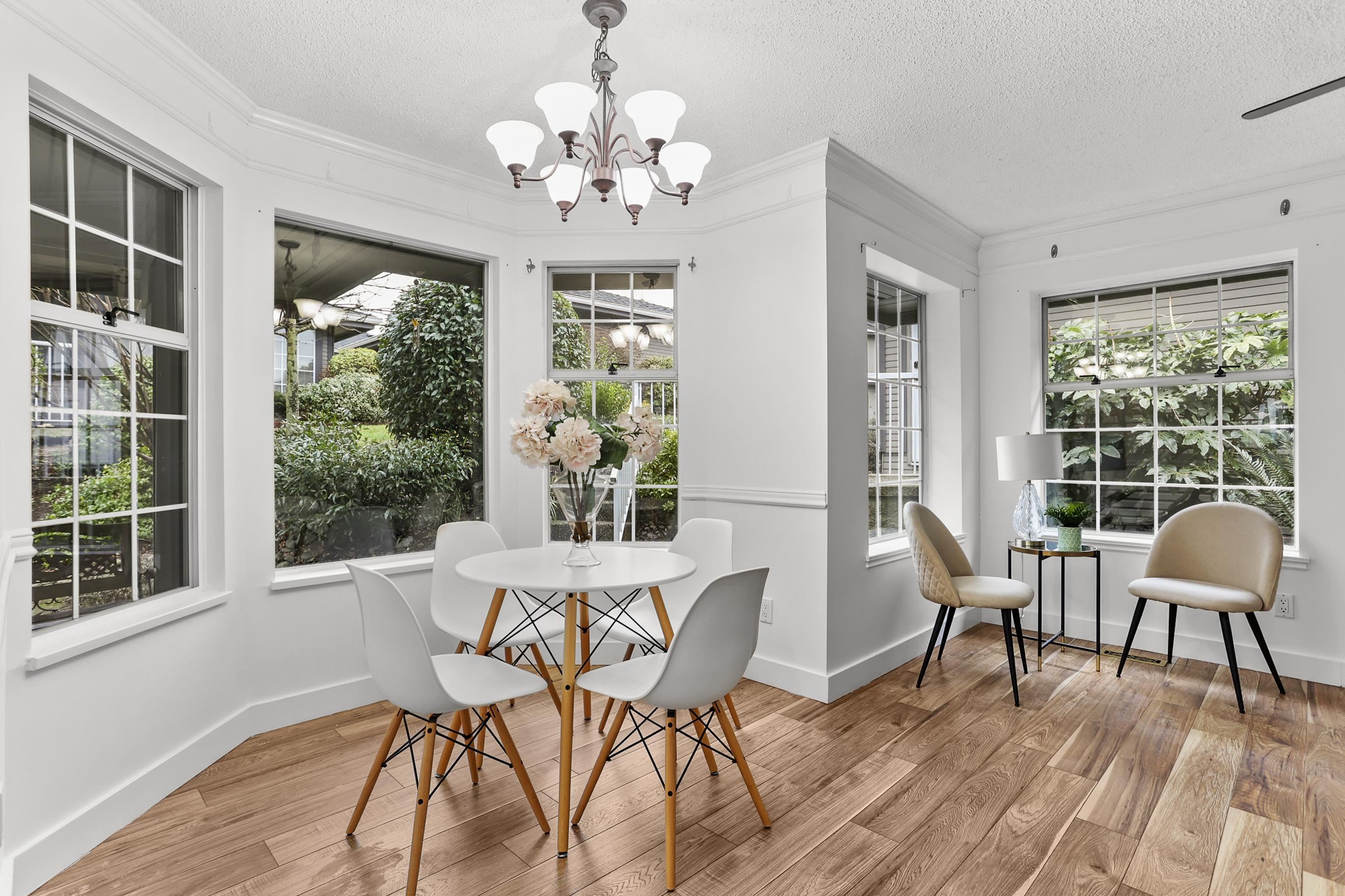 117 1140 CASTLE CRESCENT Unit: 117