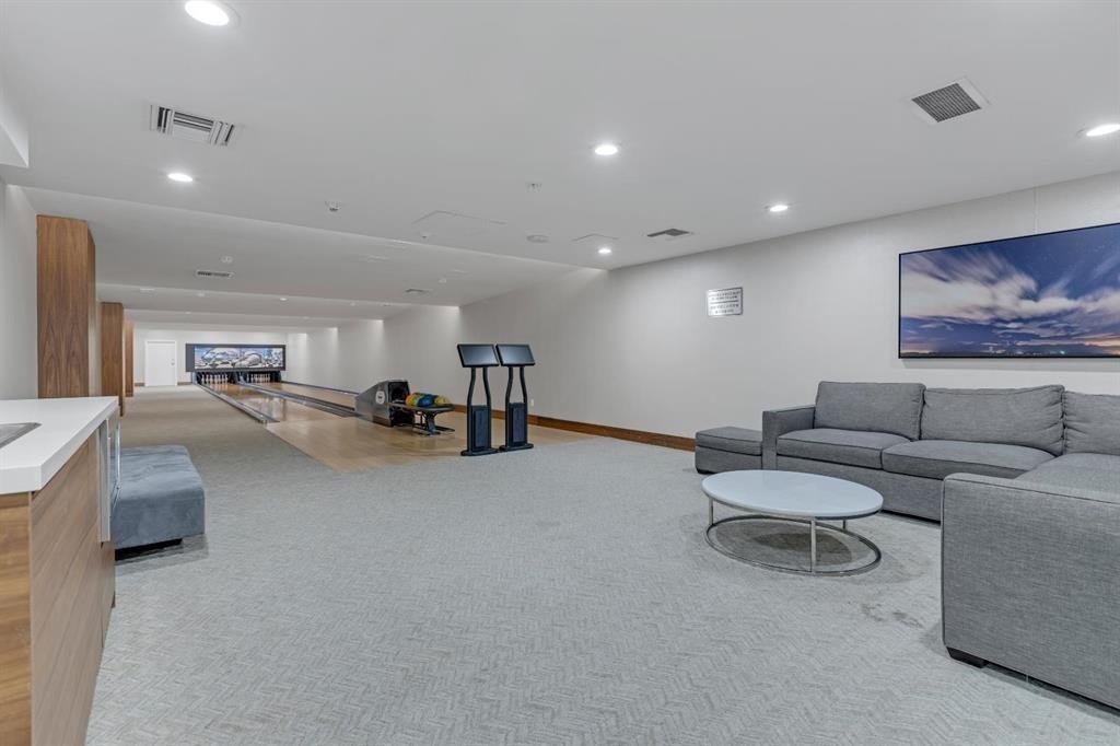 4003 6588 NELSON AVENUE Unit: 4003