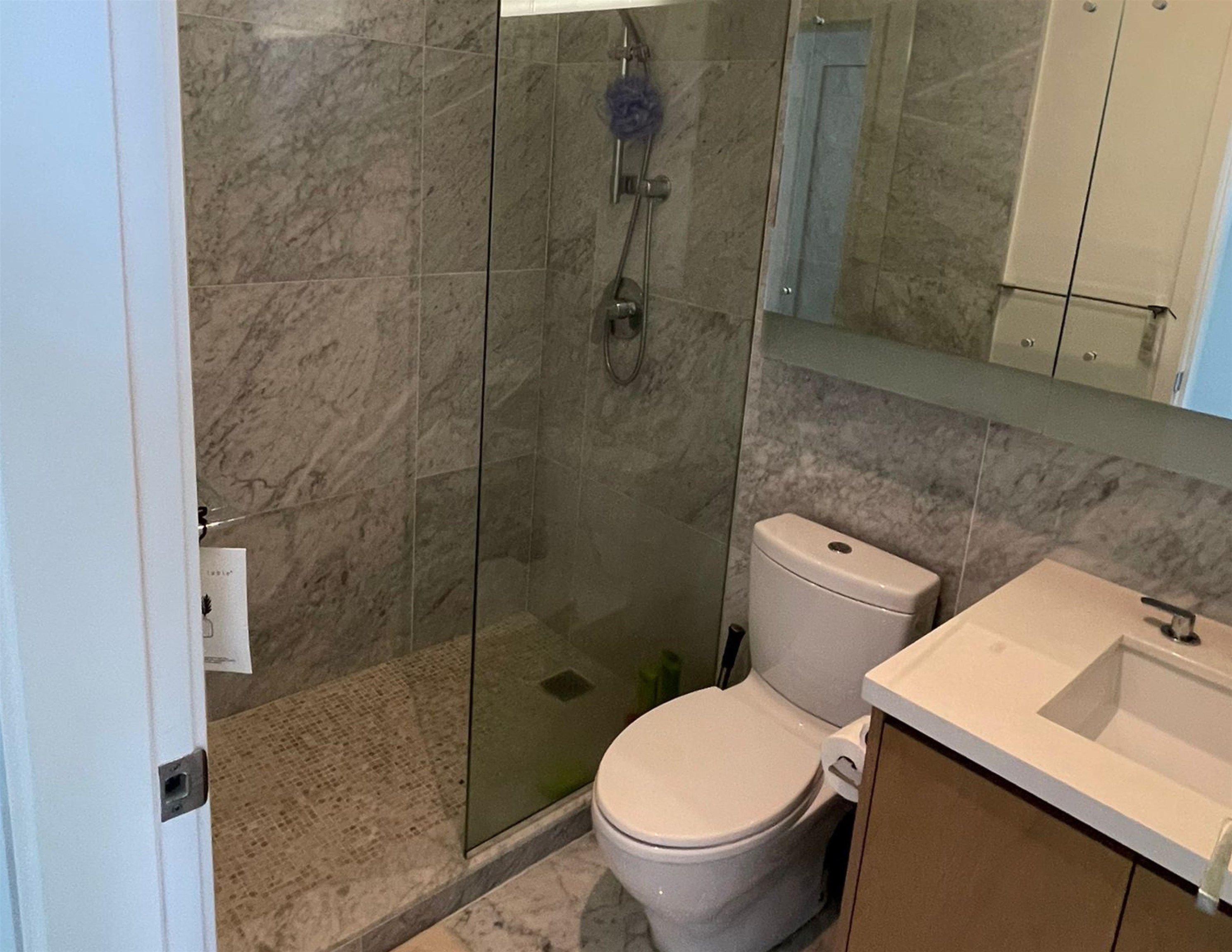 4003 6588 NELSON AVENUE Unit: 4003