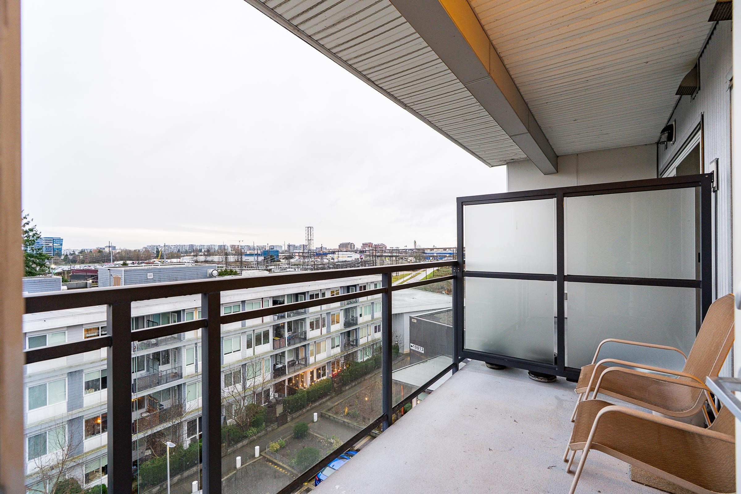 703 10033 RIVER DRIVE Unit: 703