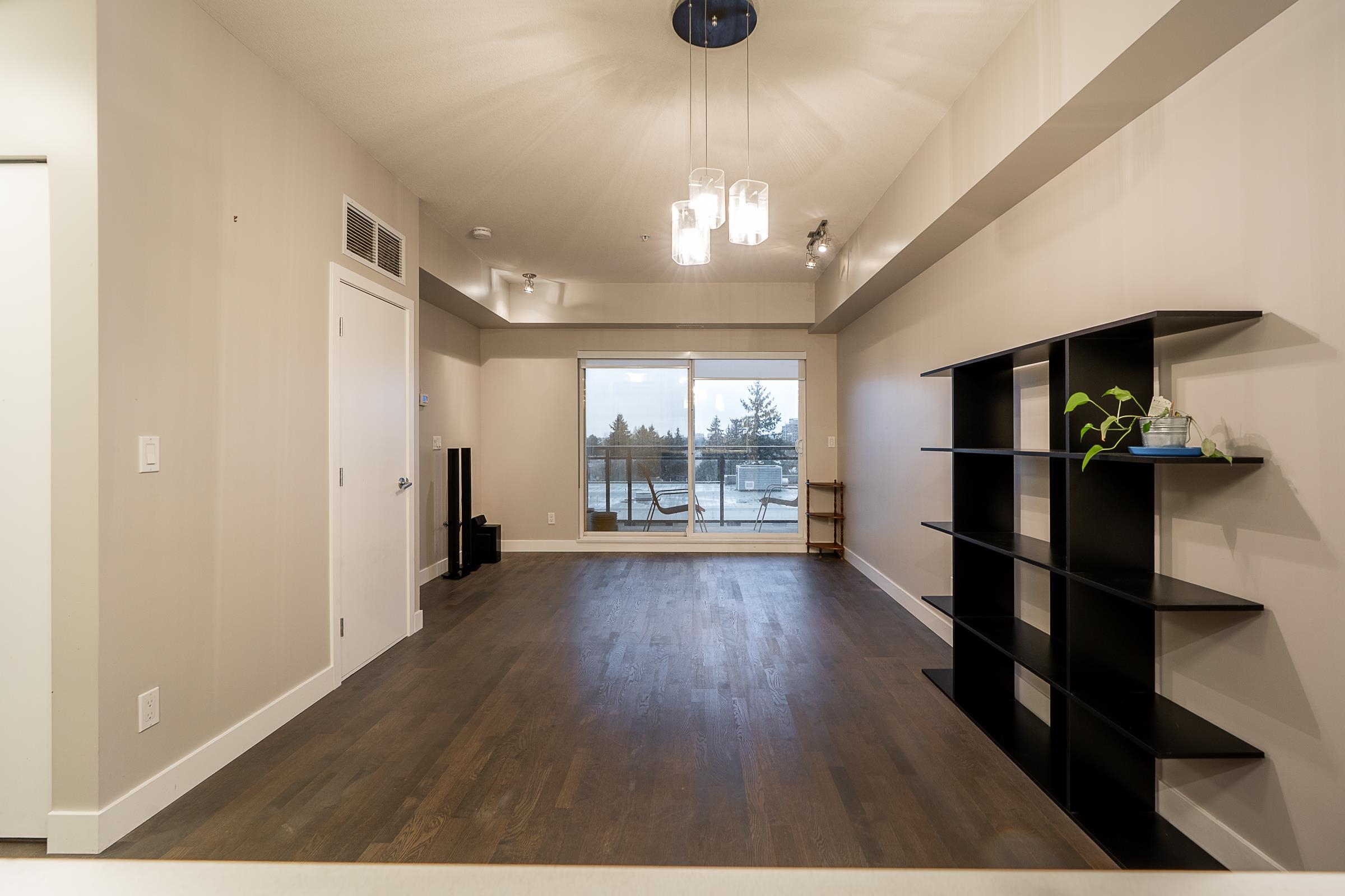 703 10033 RIVER DRIVE Unit: 703