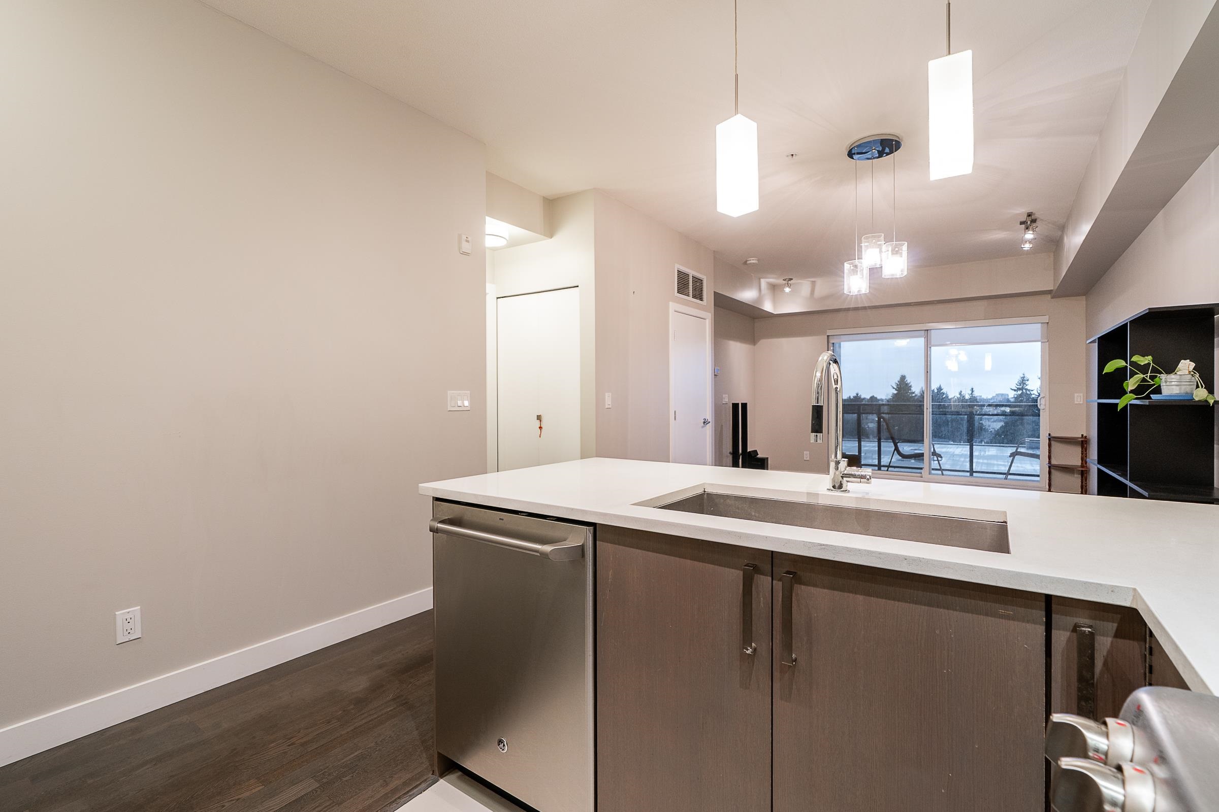 703 10033 RIVER DRIVE Unit: 703