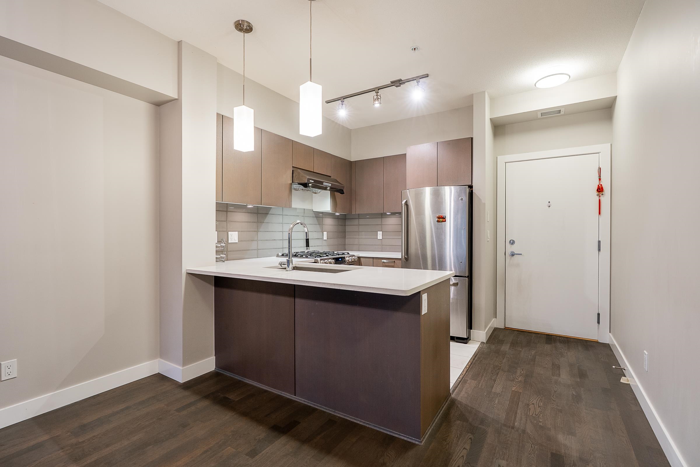 703 10033 RIVER DRIVE Unit: 703