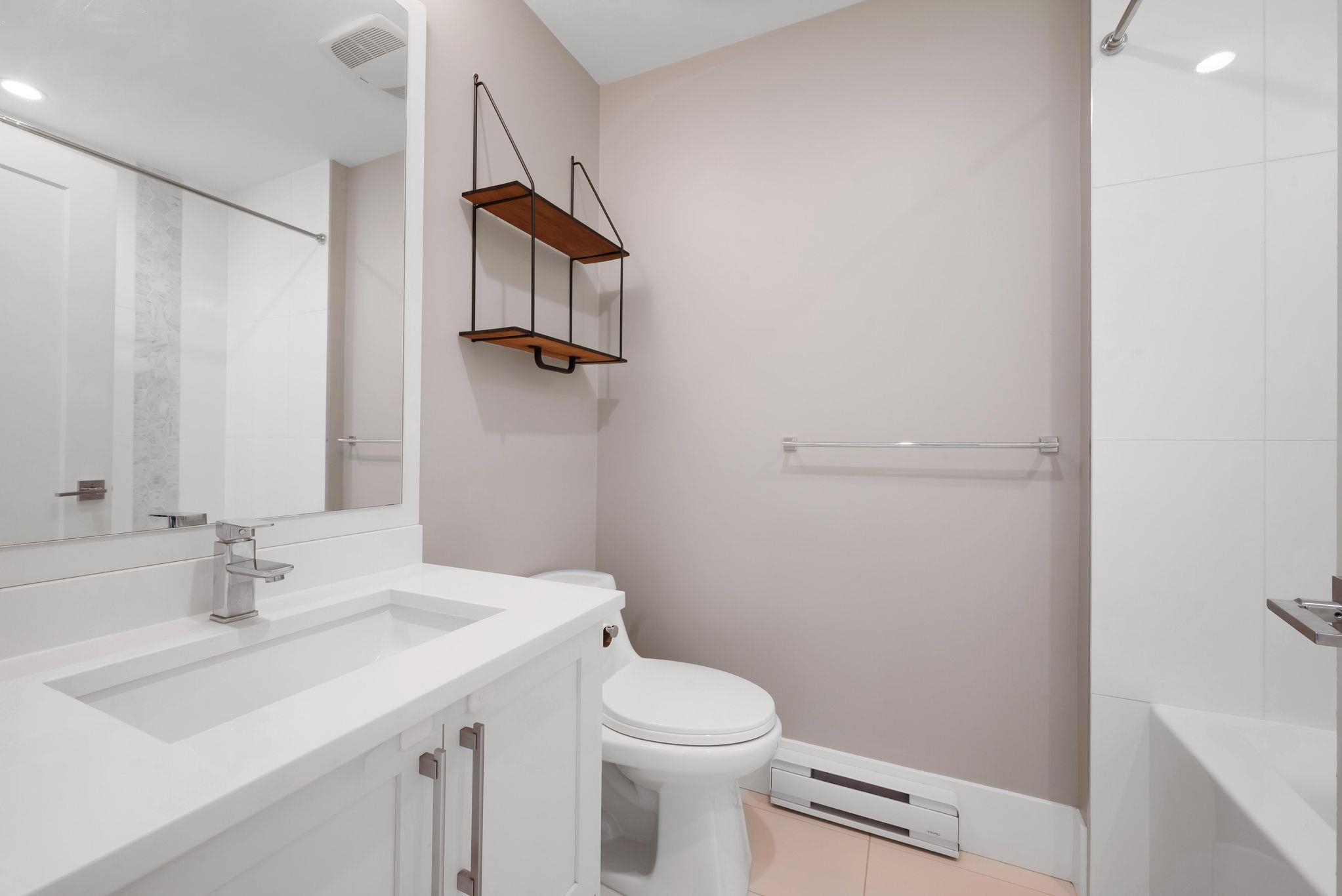 56 13260 236 STREET Unit: 56