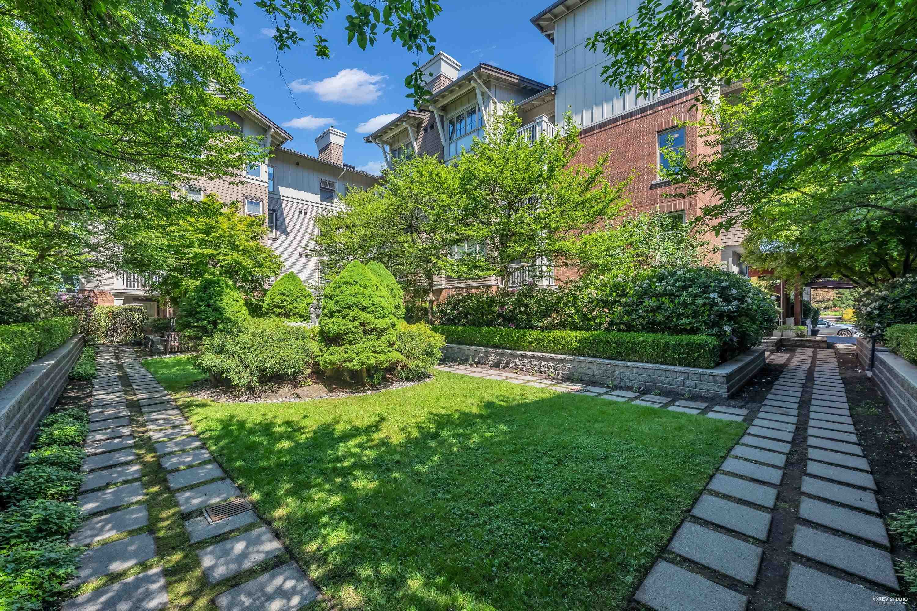 1305 4655 VALLEY DRIVE Unit: 1305