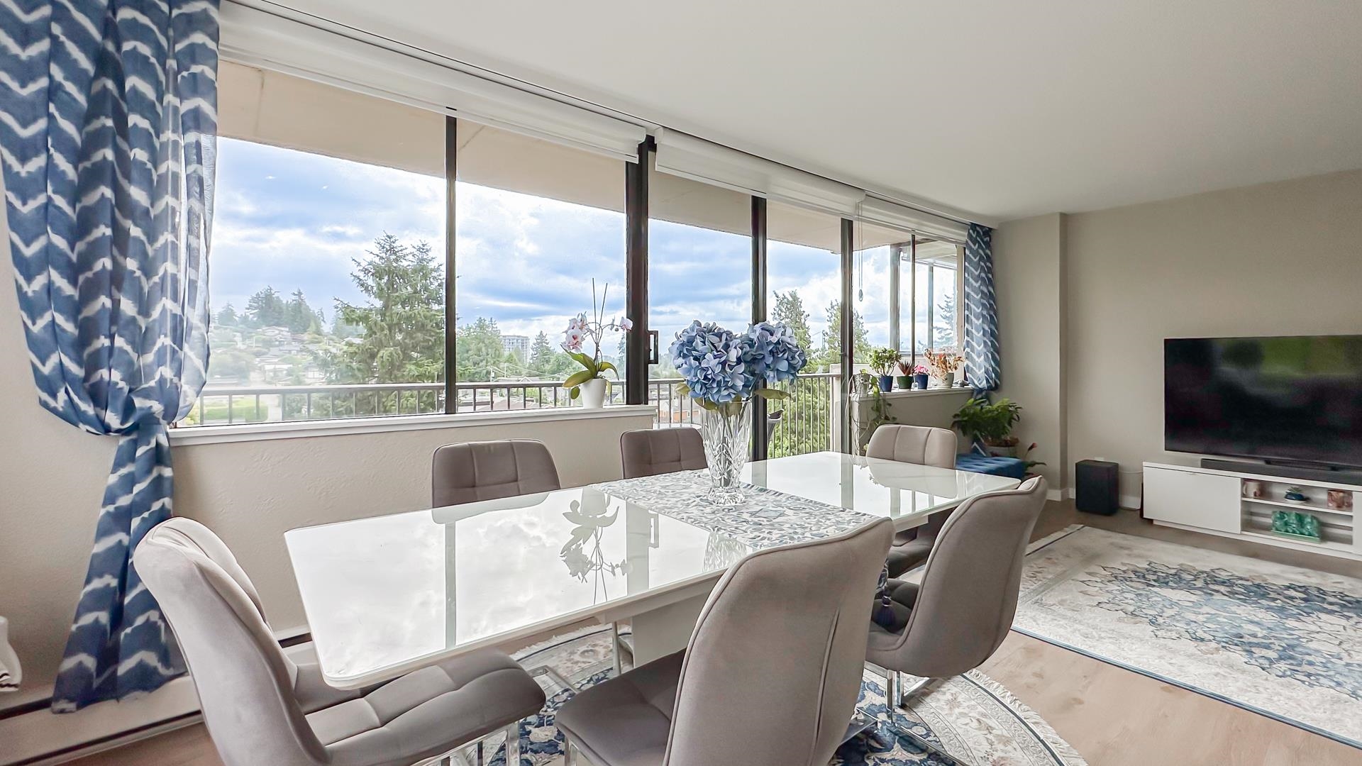 605 555 13TH STREET Unit: 605