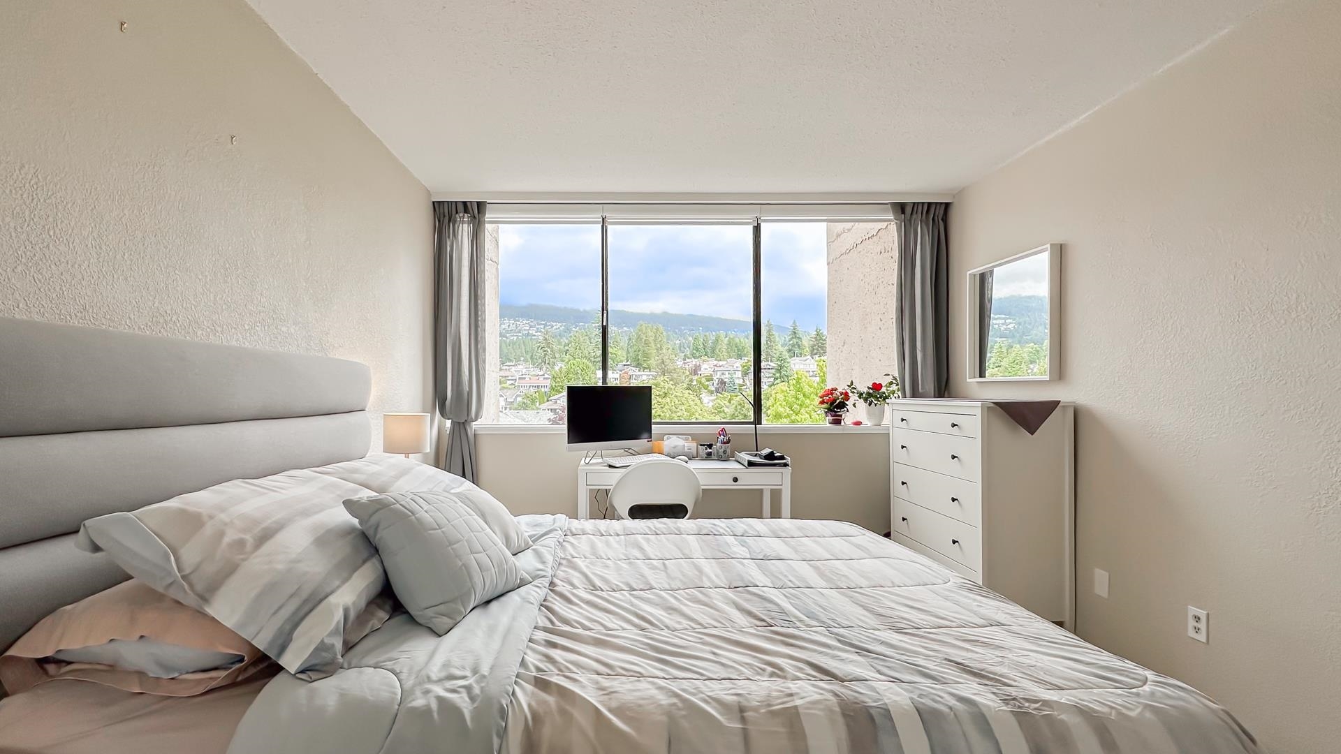 605 555 13TH STREET Unit: 605