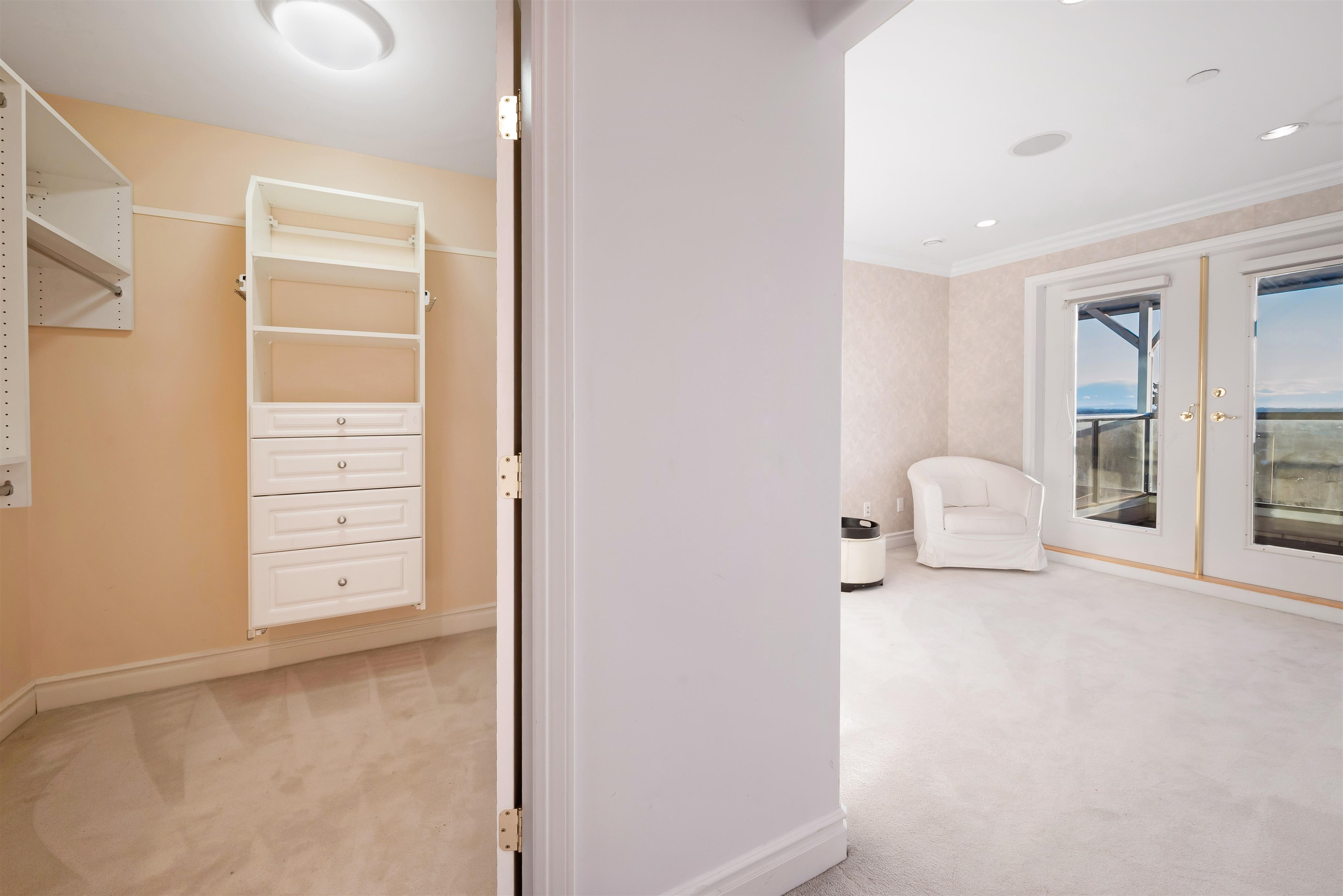 2195 HARRISON STREET