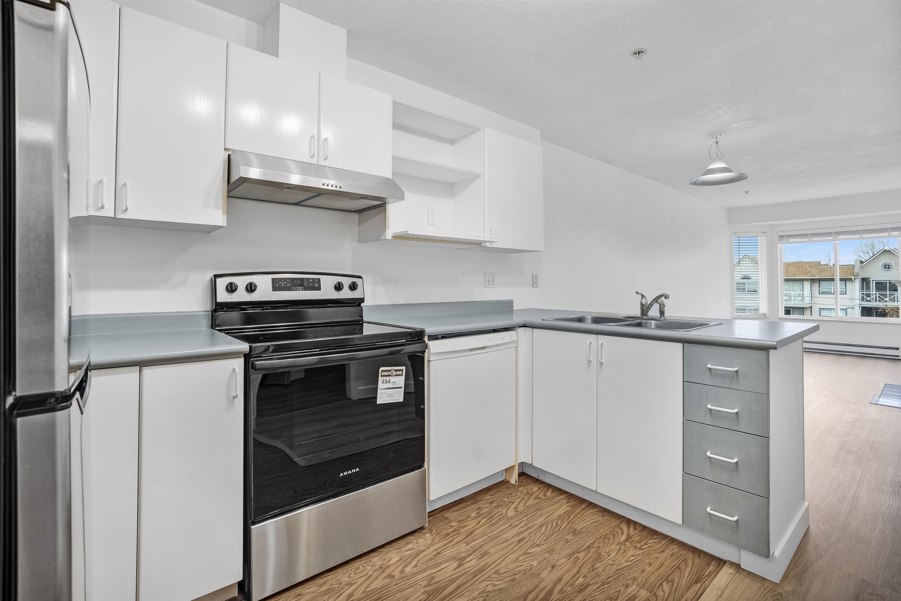 404 12110 80TH AVENUE Unit: 404