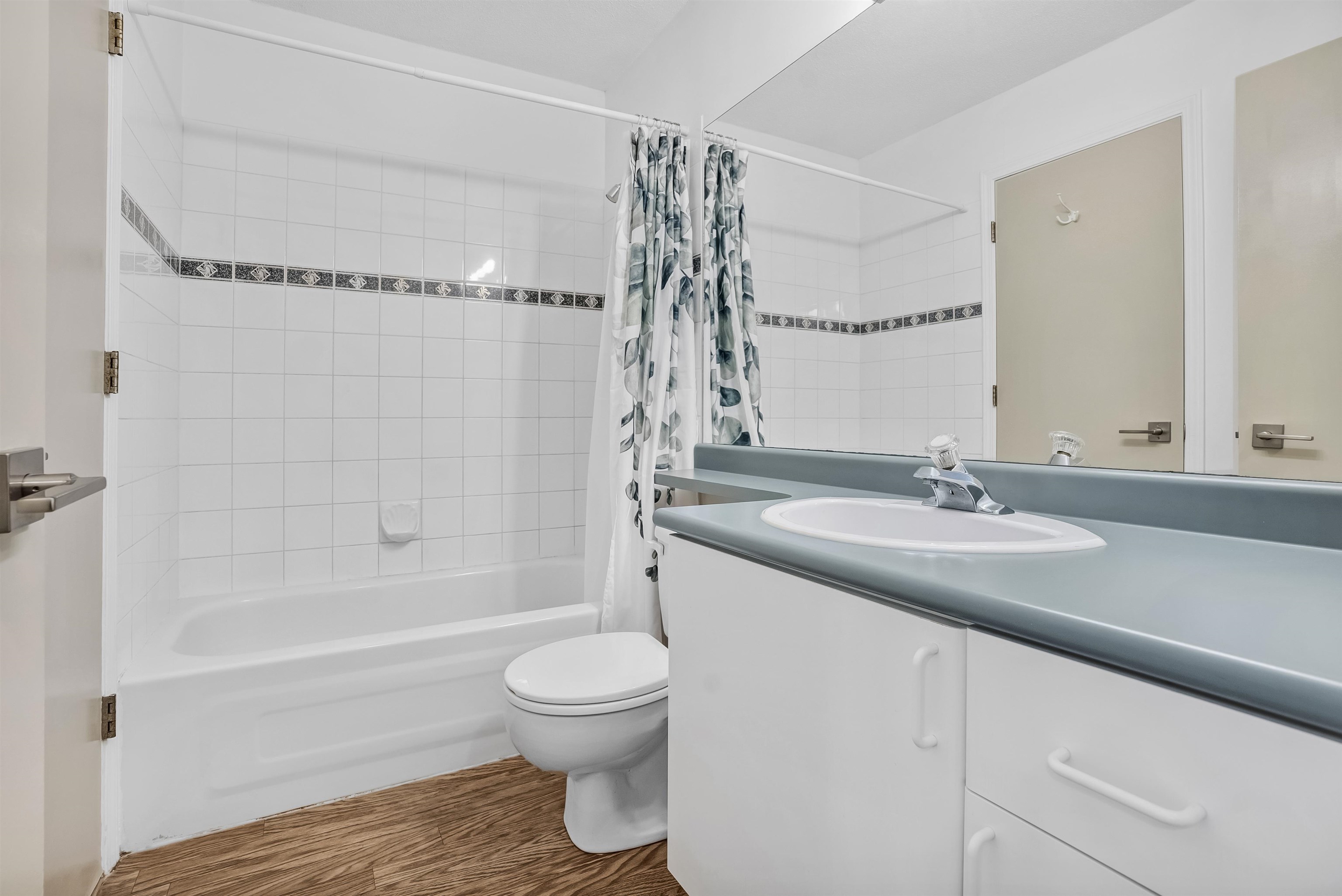 404 12110 80TH AVENUE Unit: 404