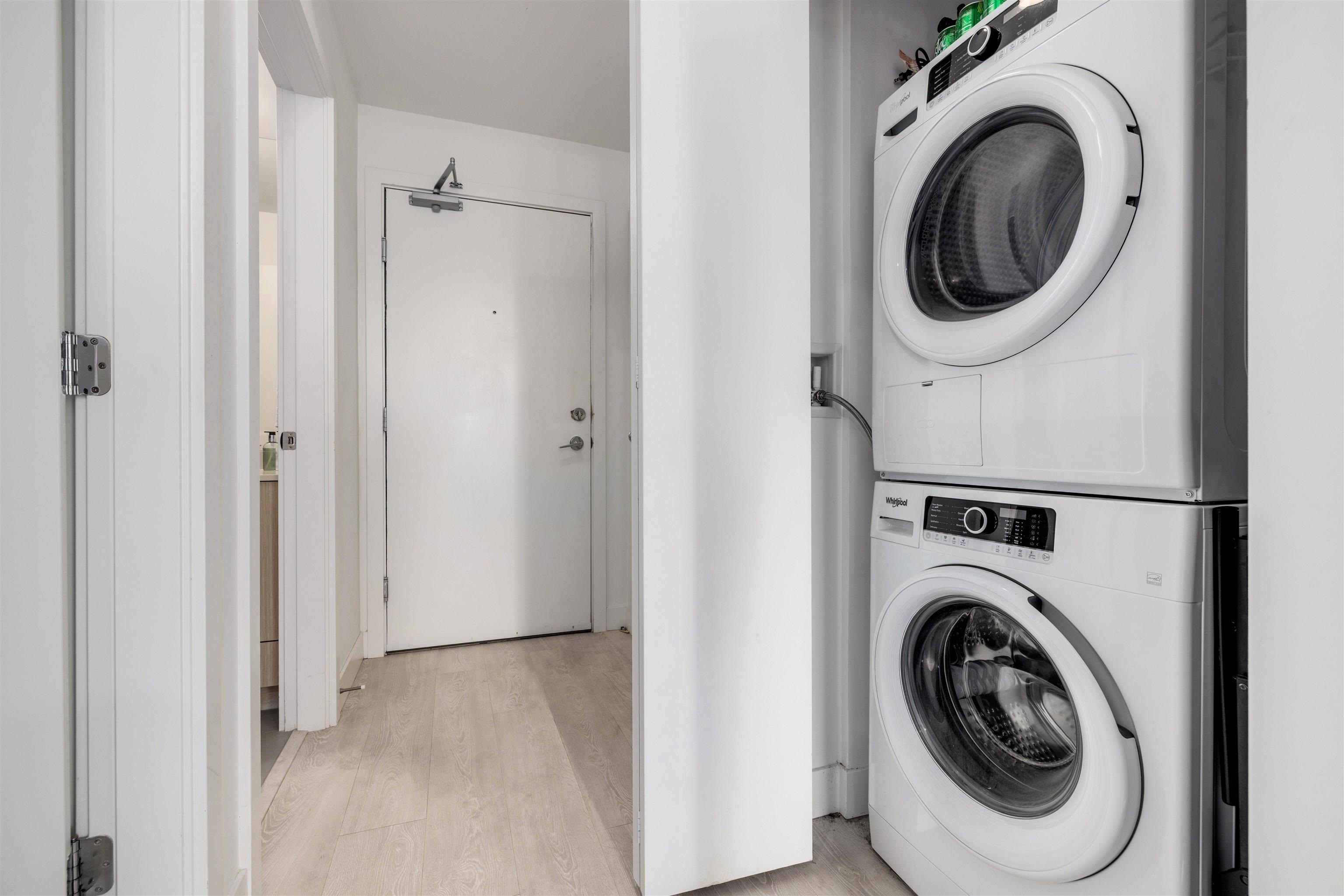 3033 19567 64TH AVENUE Unit: 3033