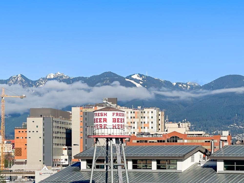 315 336 E 1ST AVENUE Unit: 315