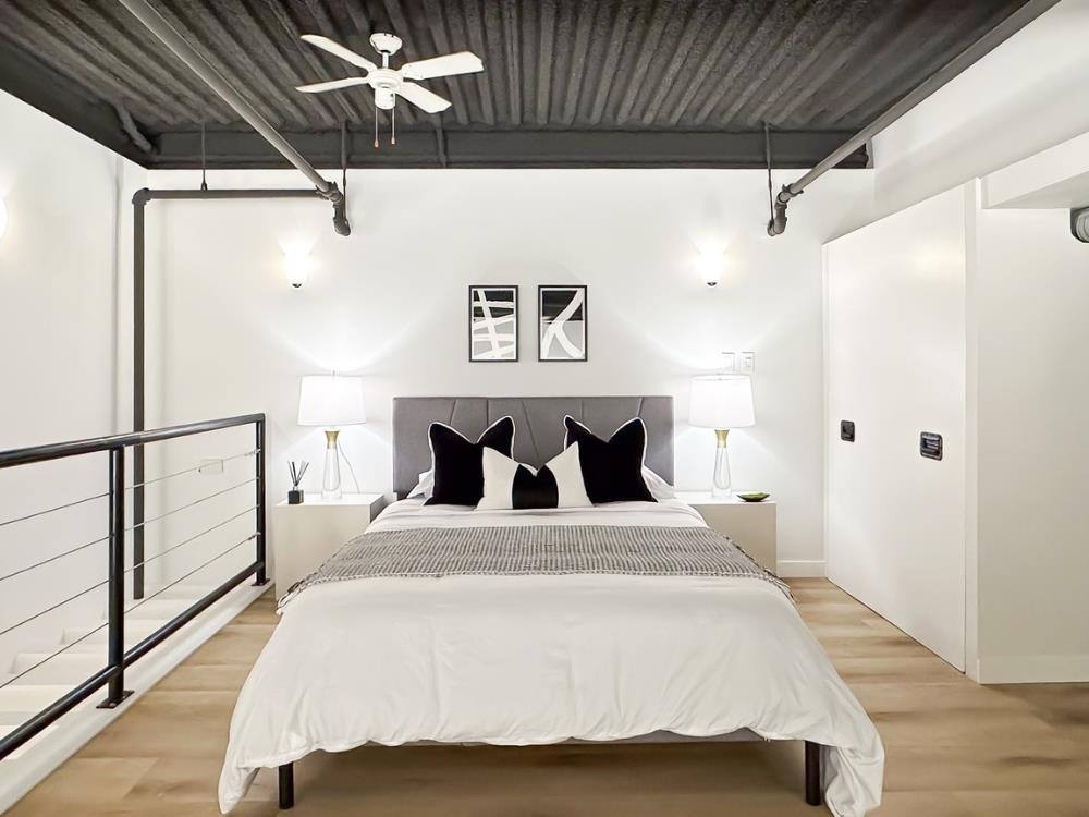 315 336 E 1ST AVENUE Unit: 315