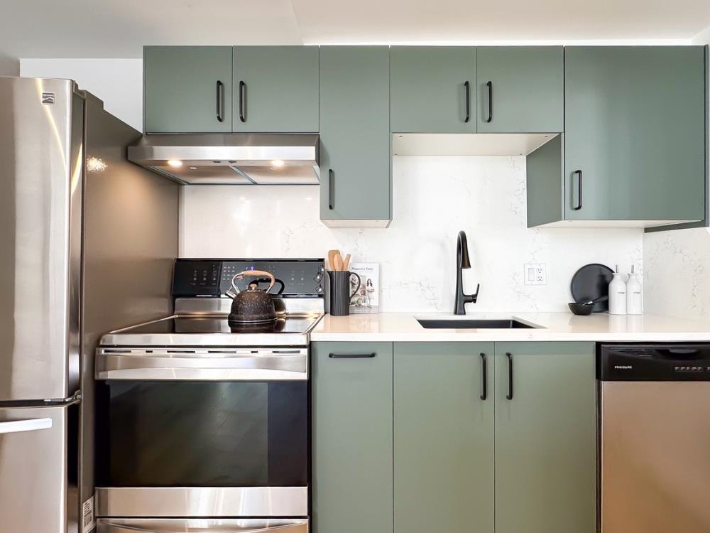 315 336 E 1ST AVENUE Unit: 315