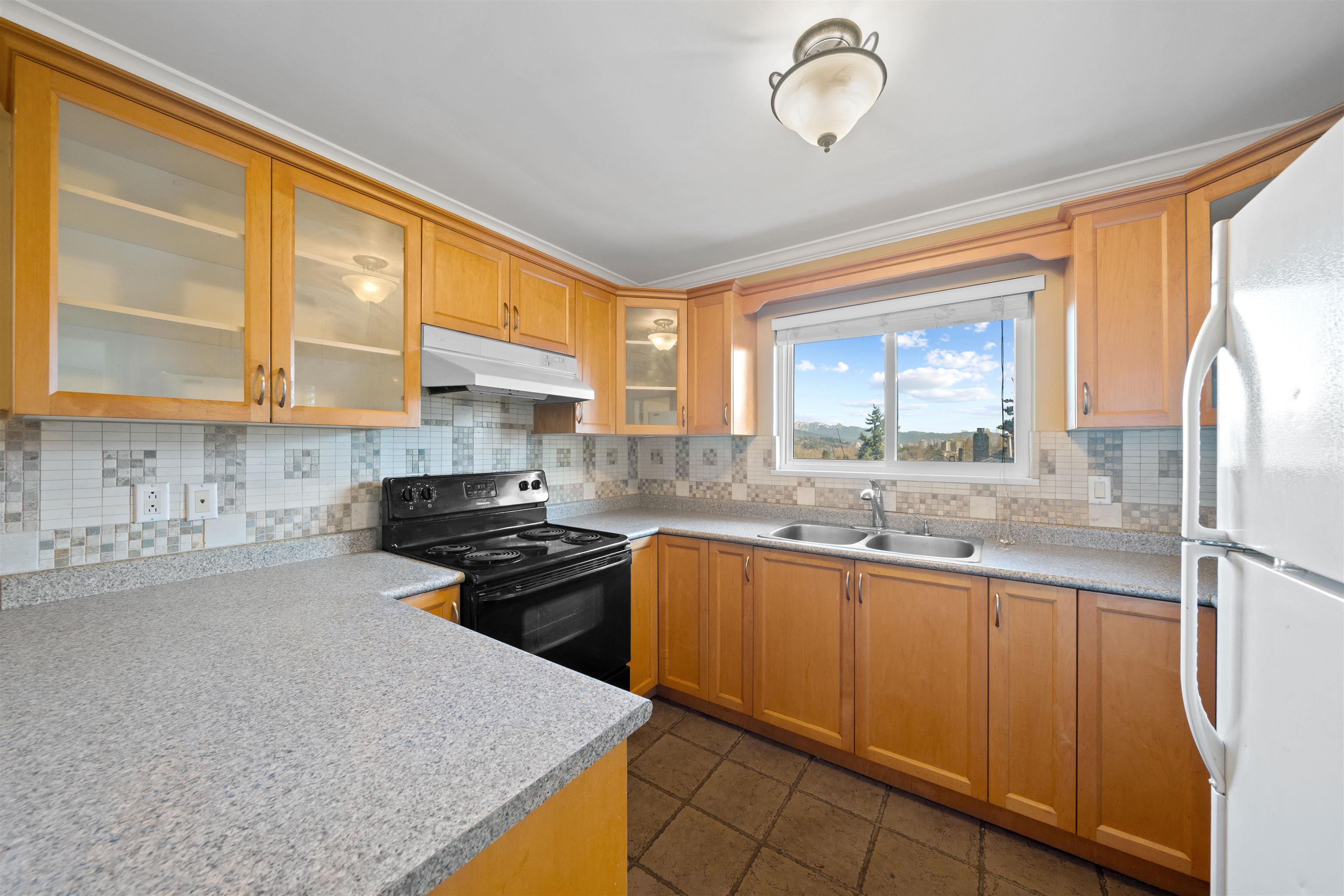 1940 ST JOHNS STREET