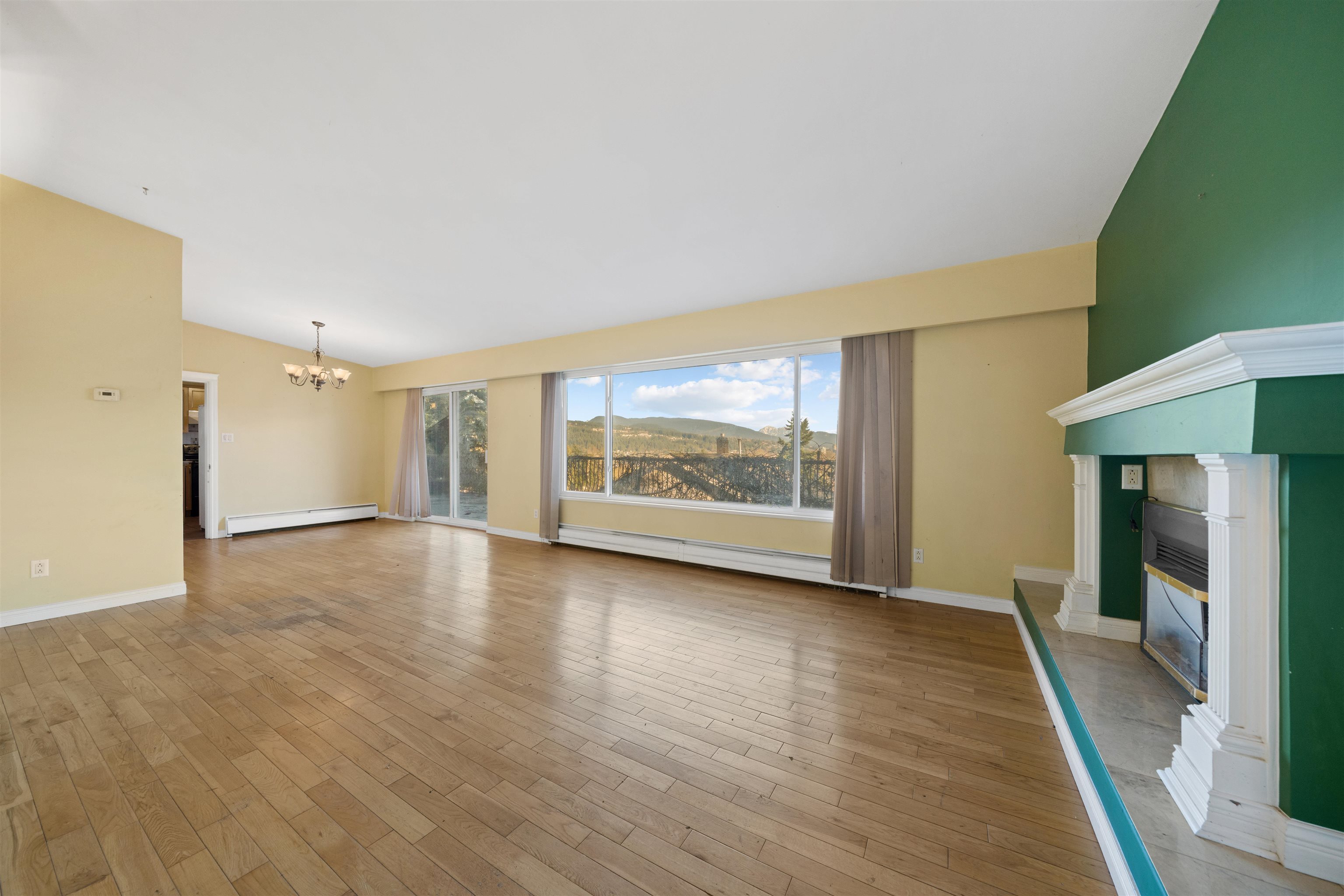 1940 ST JOHNS STREET