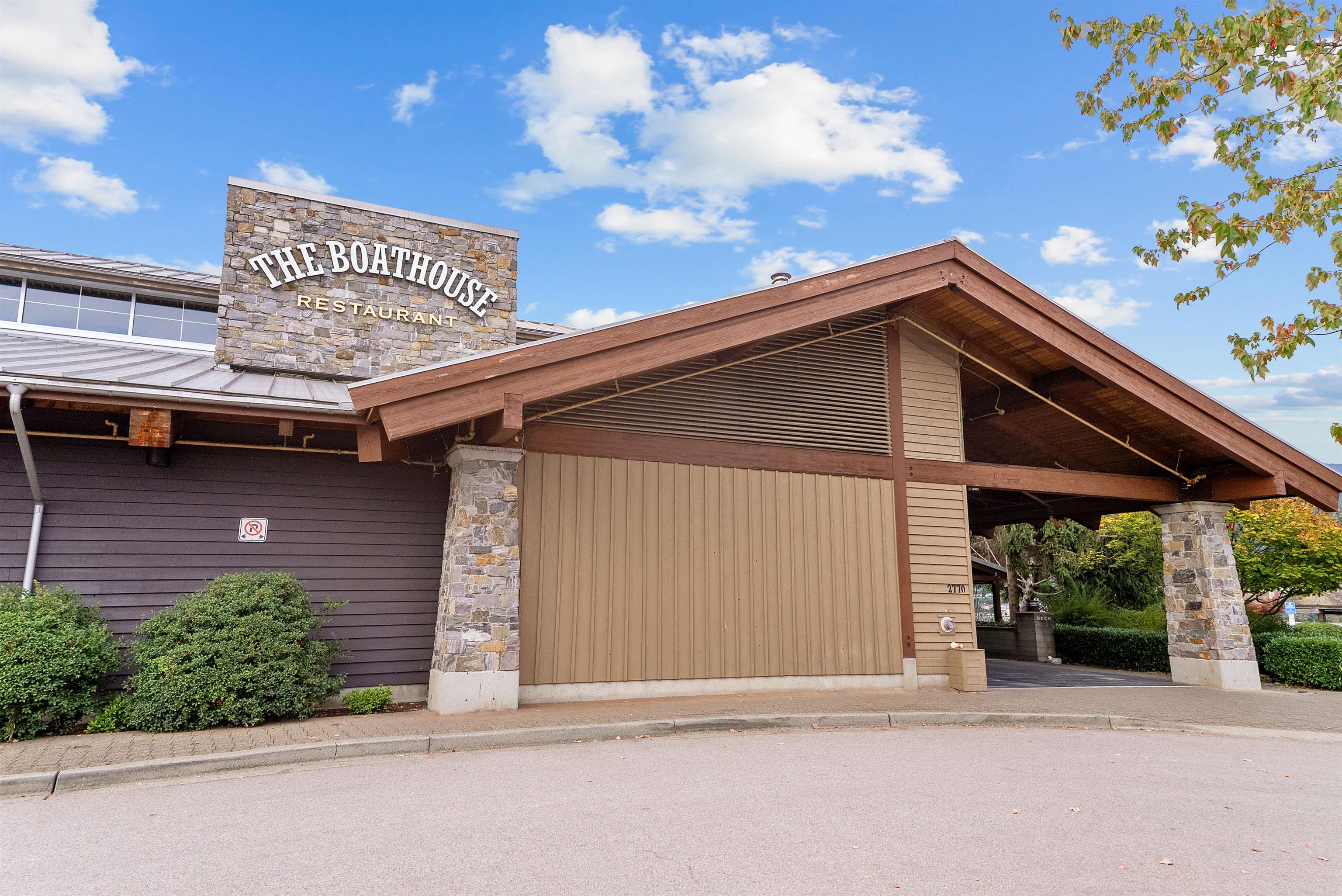 1940 ST JOHNS STREET