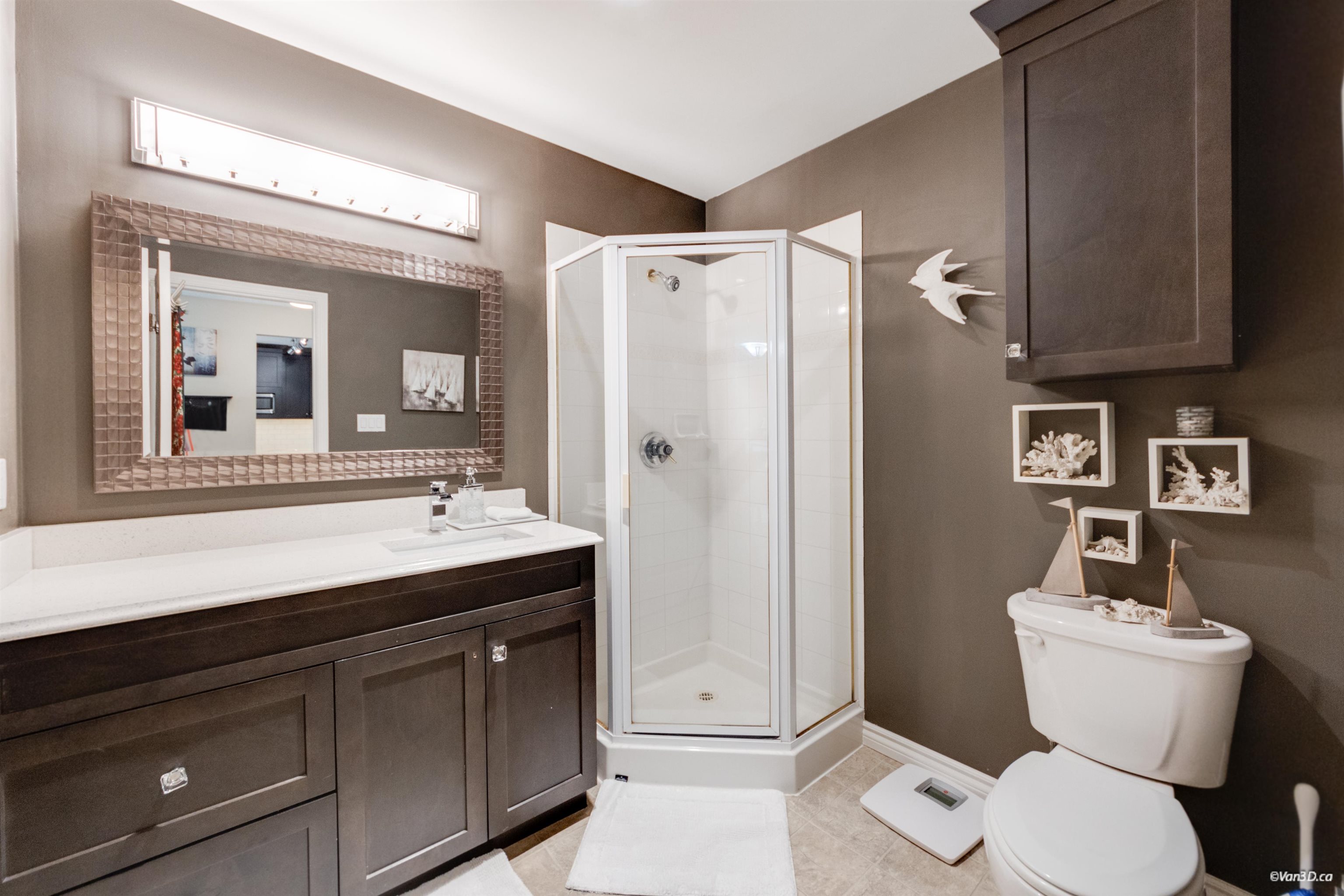 415 2978 BURLINGTON DRIVE Unit: 415