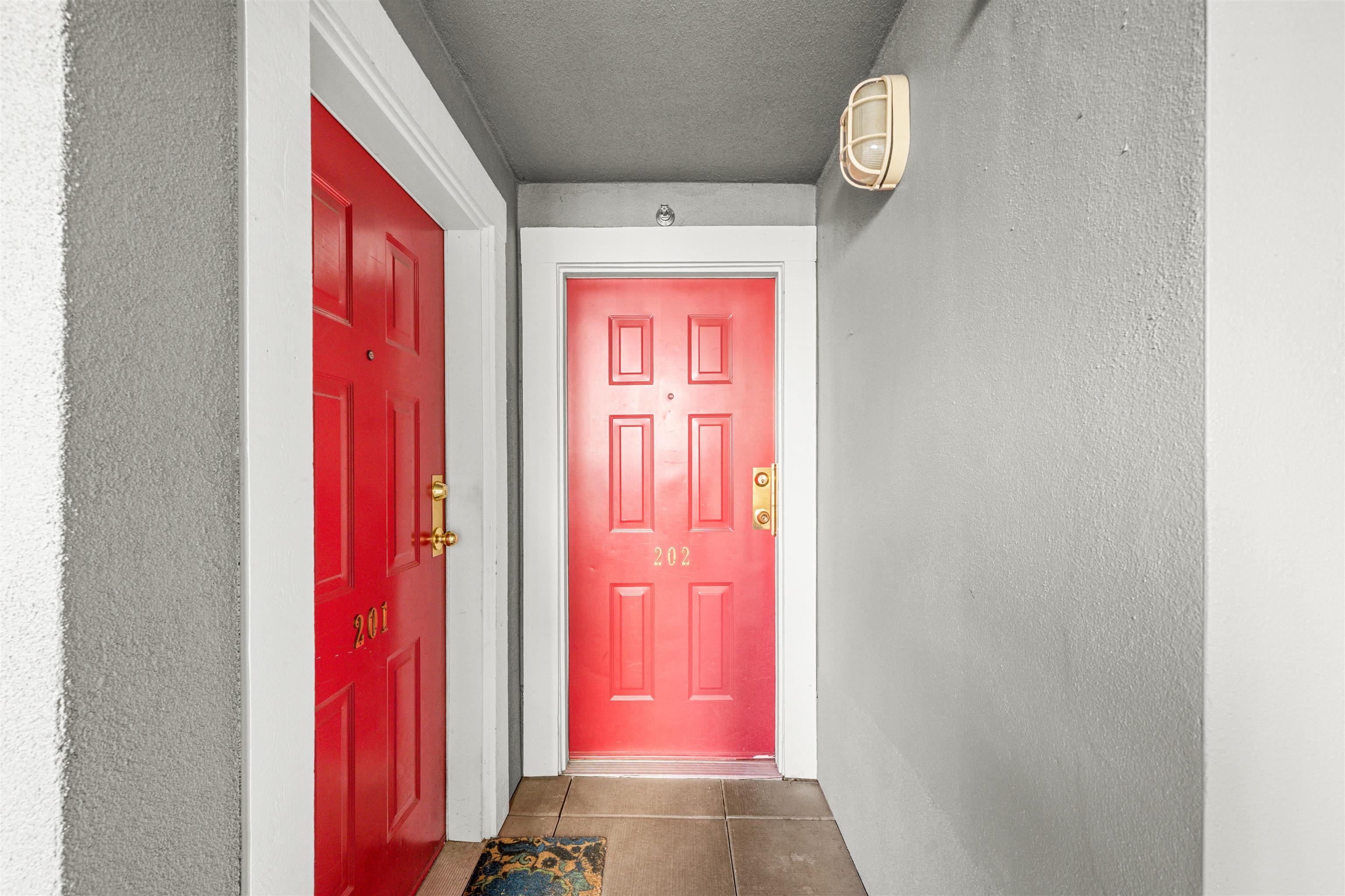 202 1333 W 7TH AVENUE Unit: 202