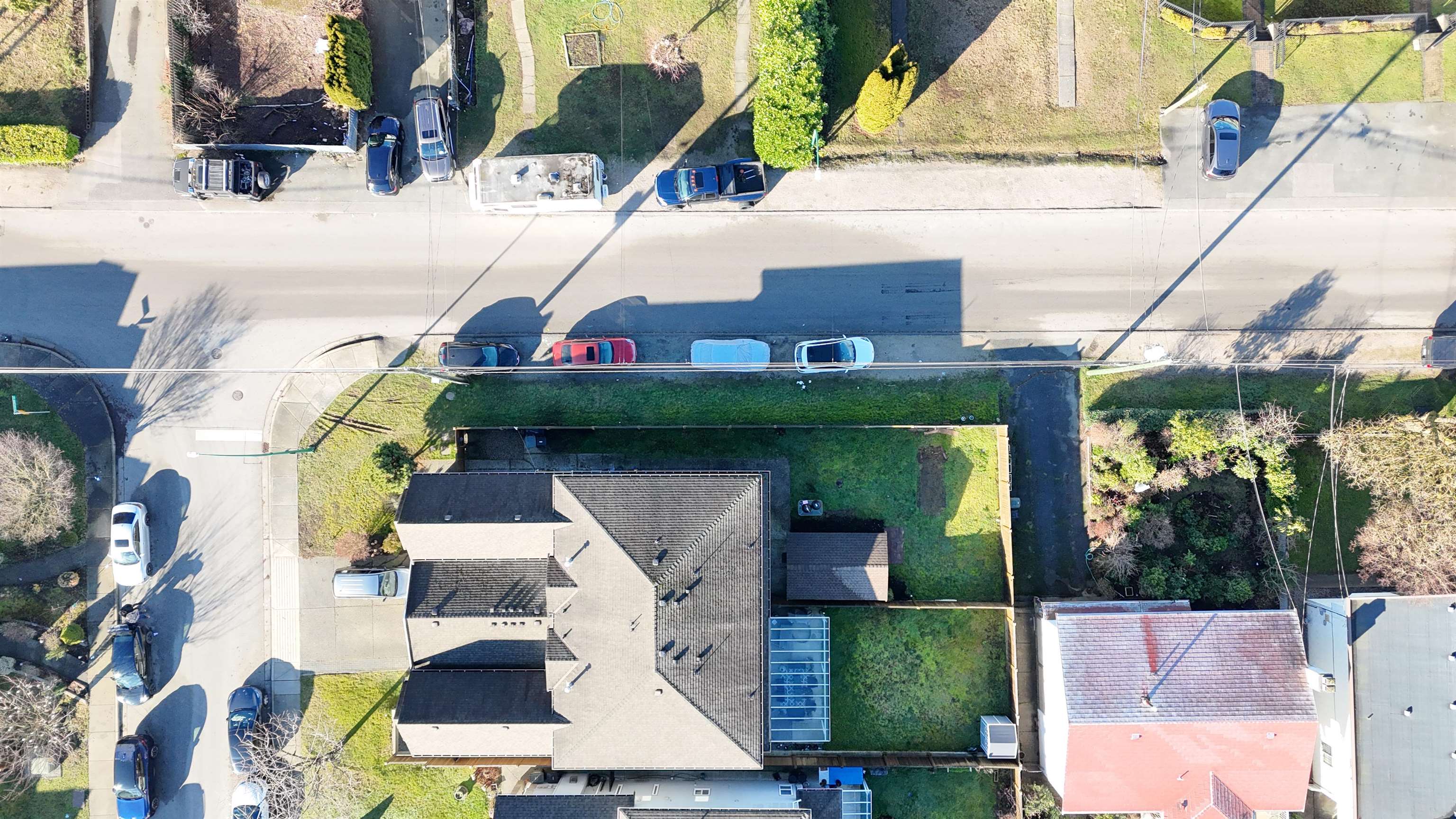 6916 CUNNINGHAM COURT