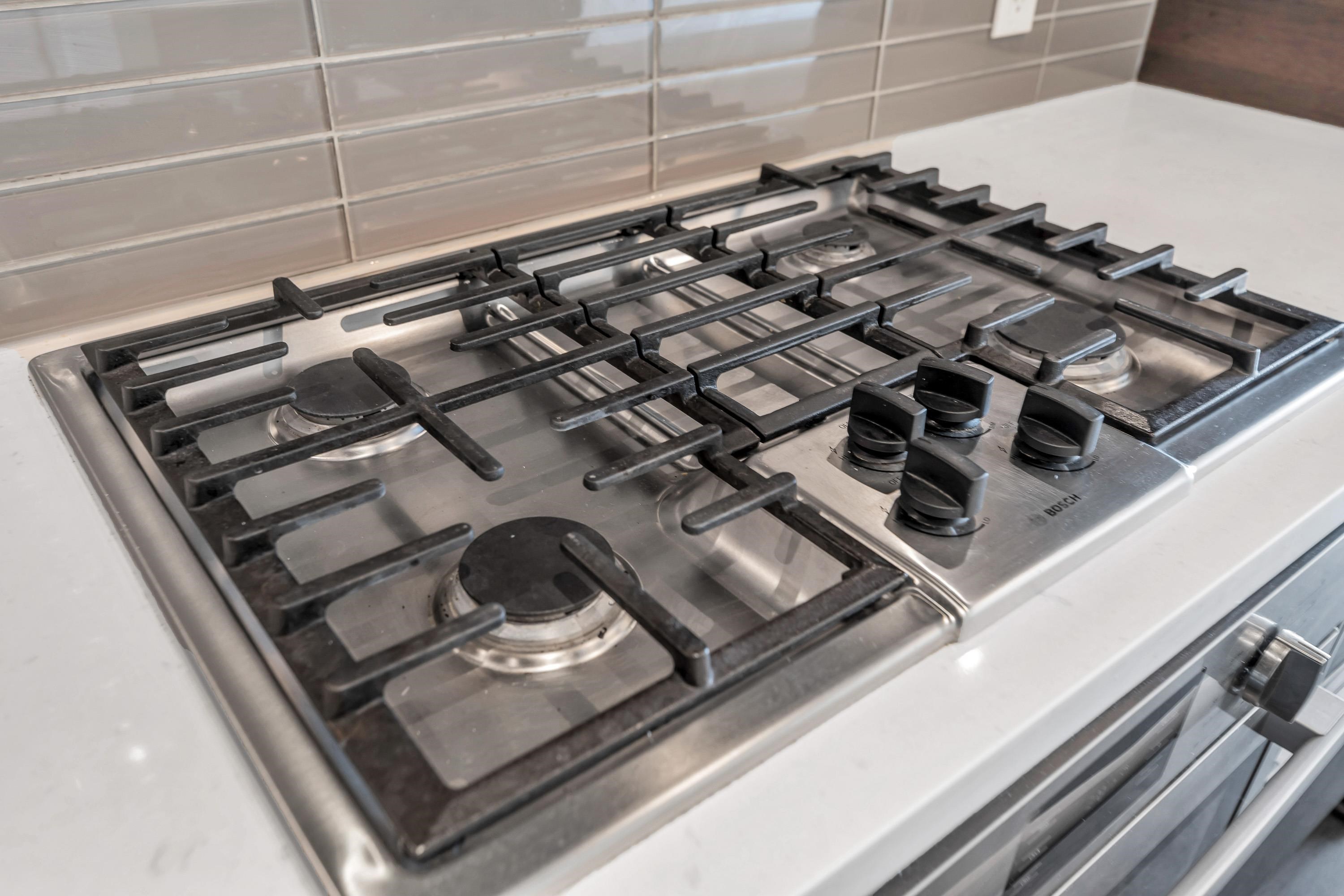 601 1550 FERN STREET Unit: 601