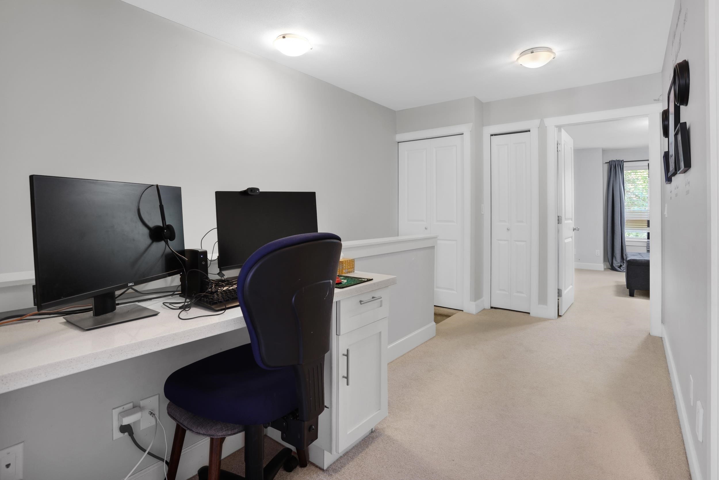 37 19560 68 AVENUE Unit: 37