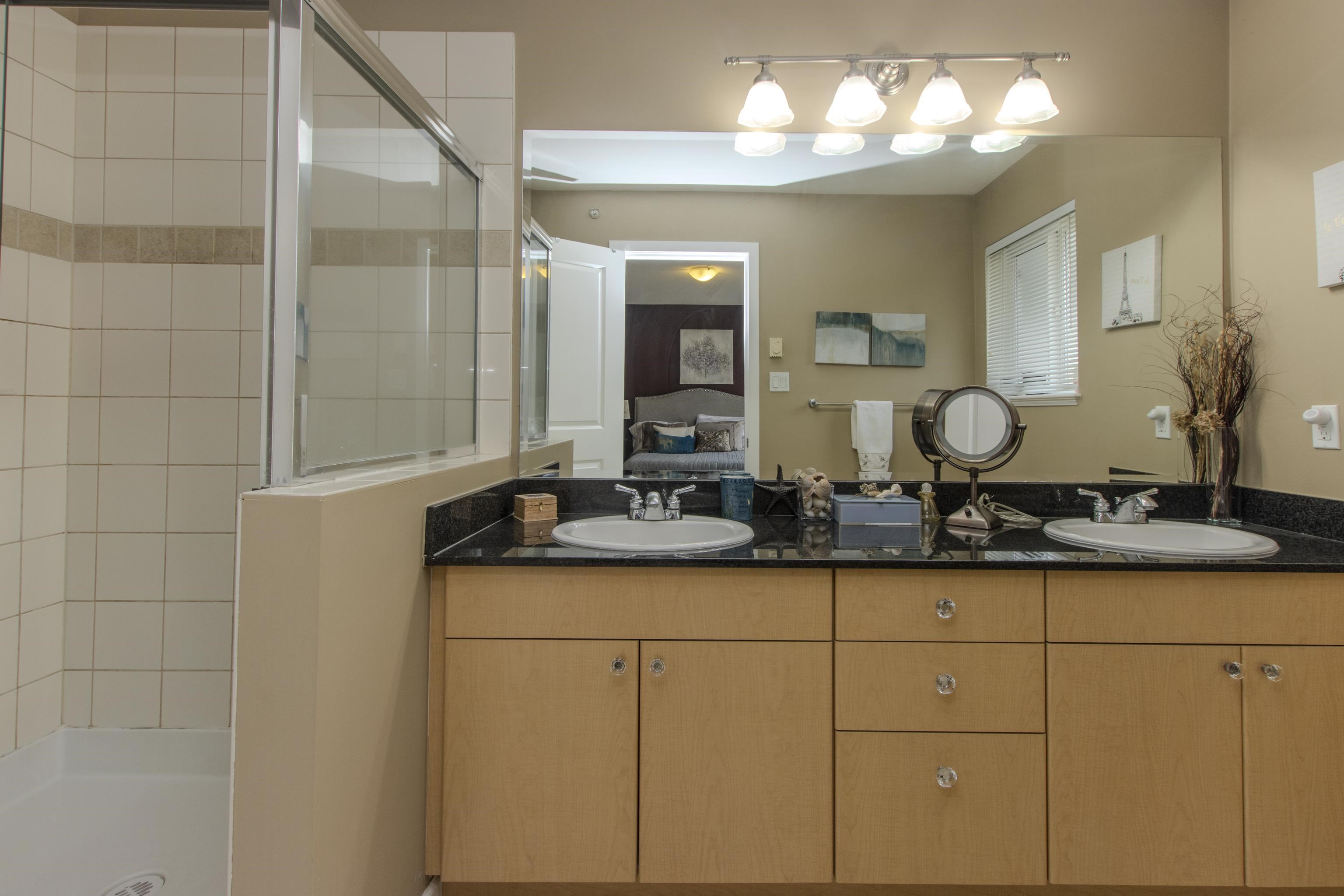 49 40632 GOVERNMENT ROAD Unit: 49