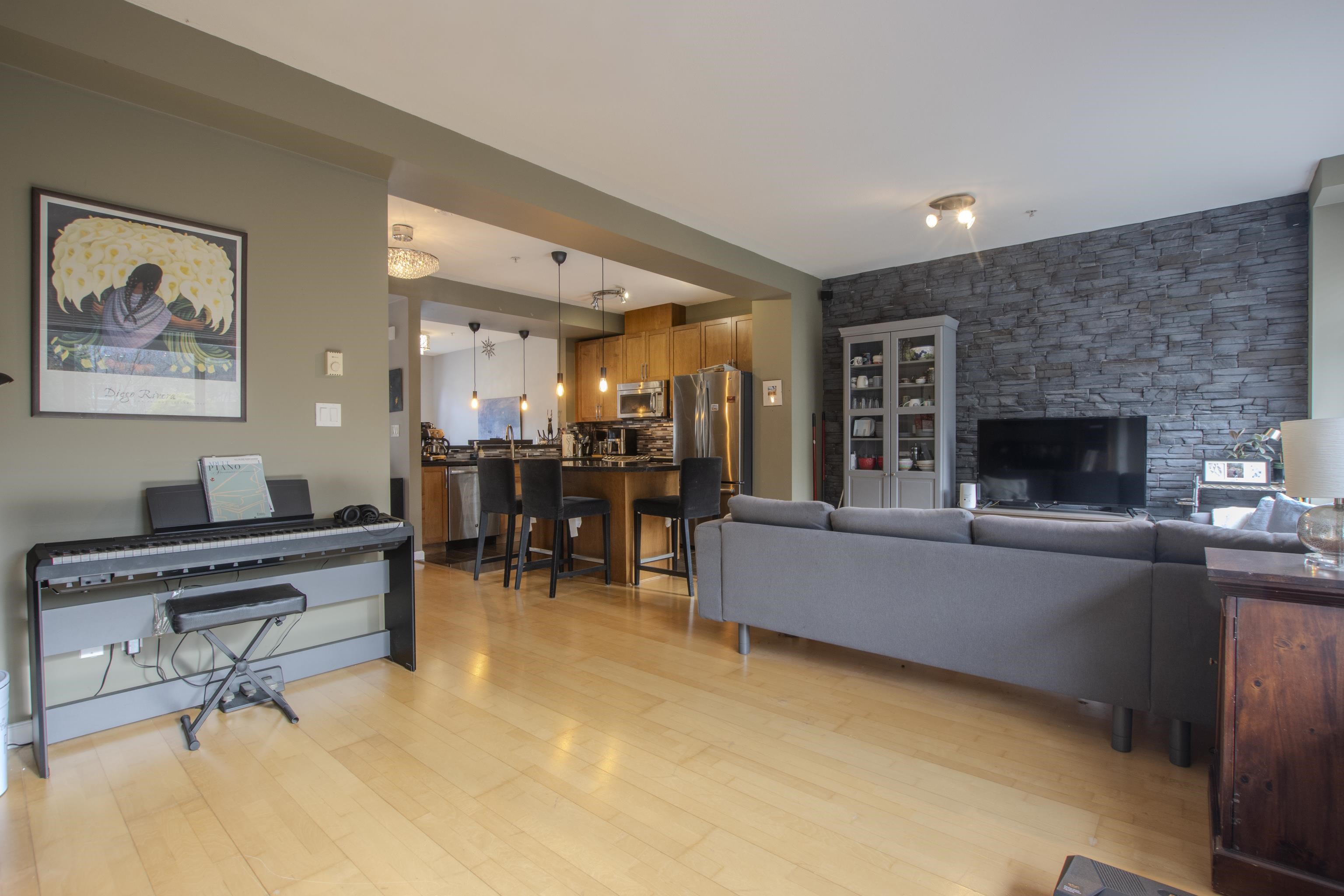 49 40632 GOVERNMENT ROAD Unit: 49