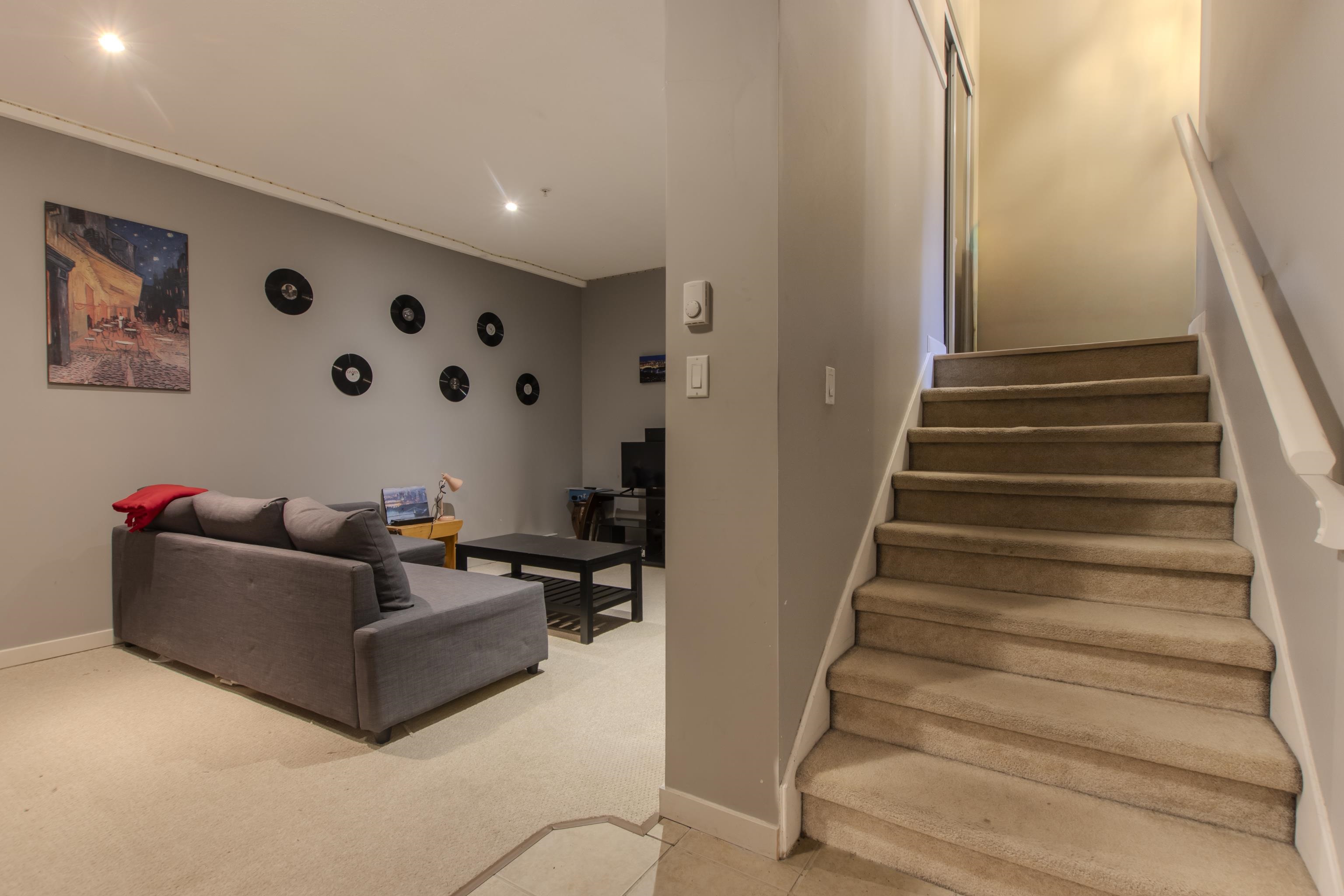 49 40632 GOVERNMENT ROAD Unit: 49