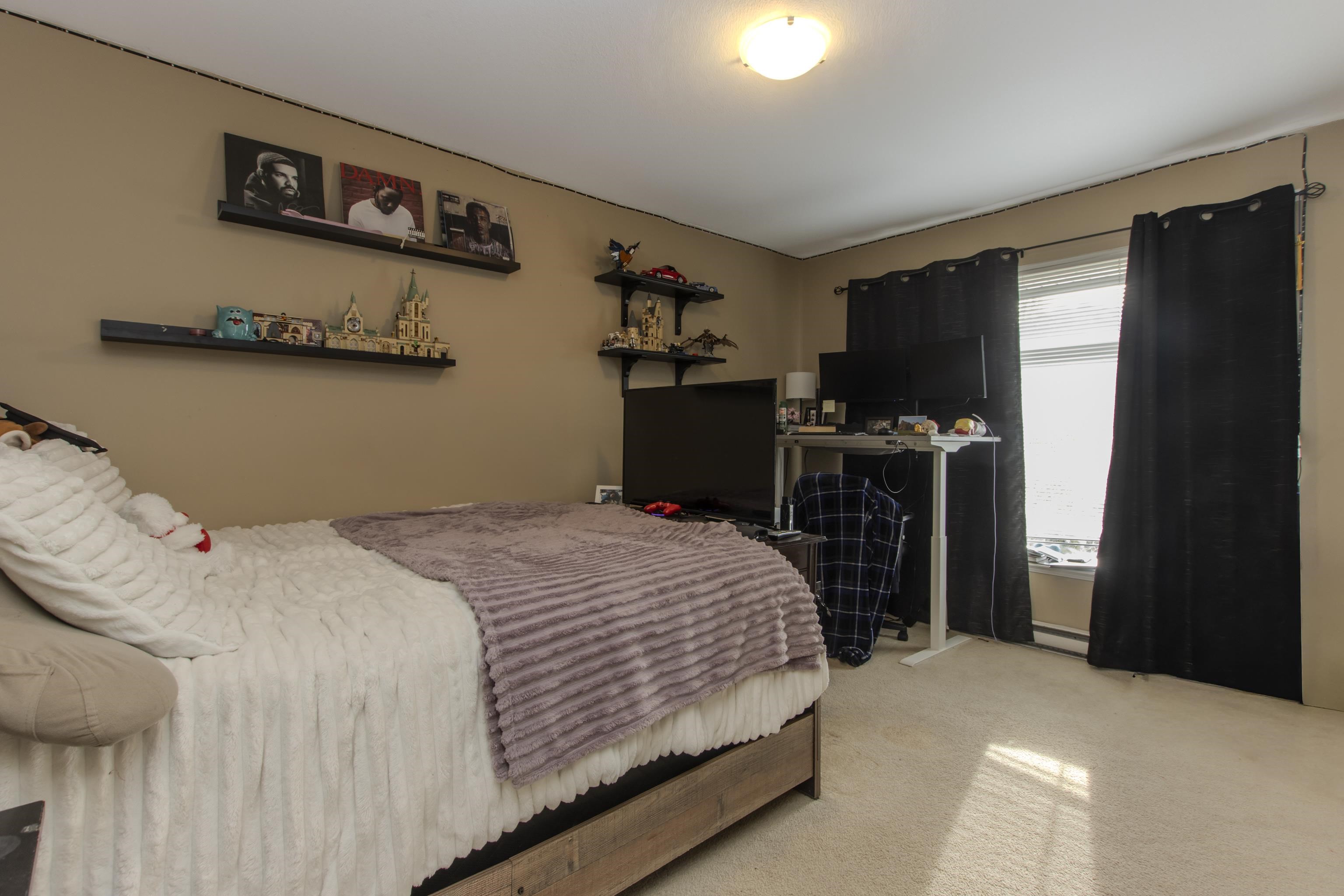 49 40632 GOVERNMENT ROAD Unit: 49