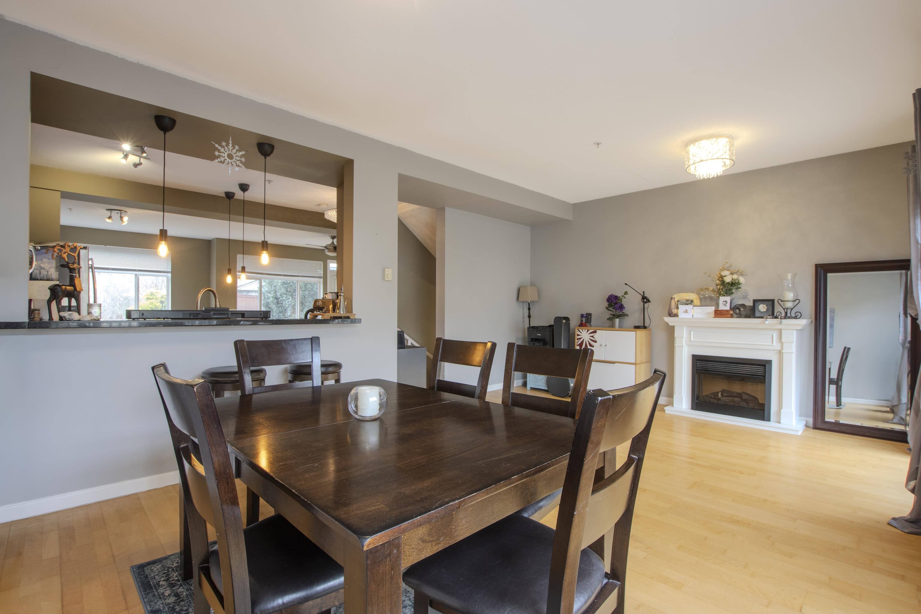 49 40632 GOVERNMENT ROAD Unit: 49