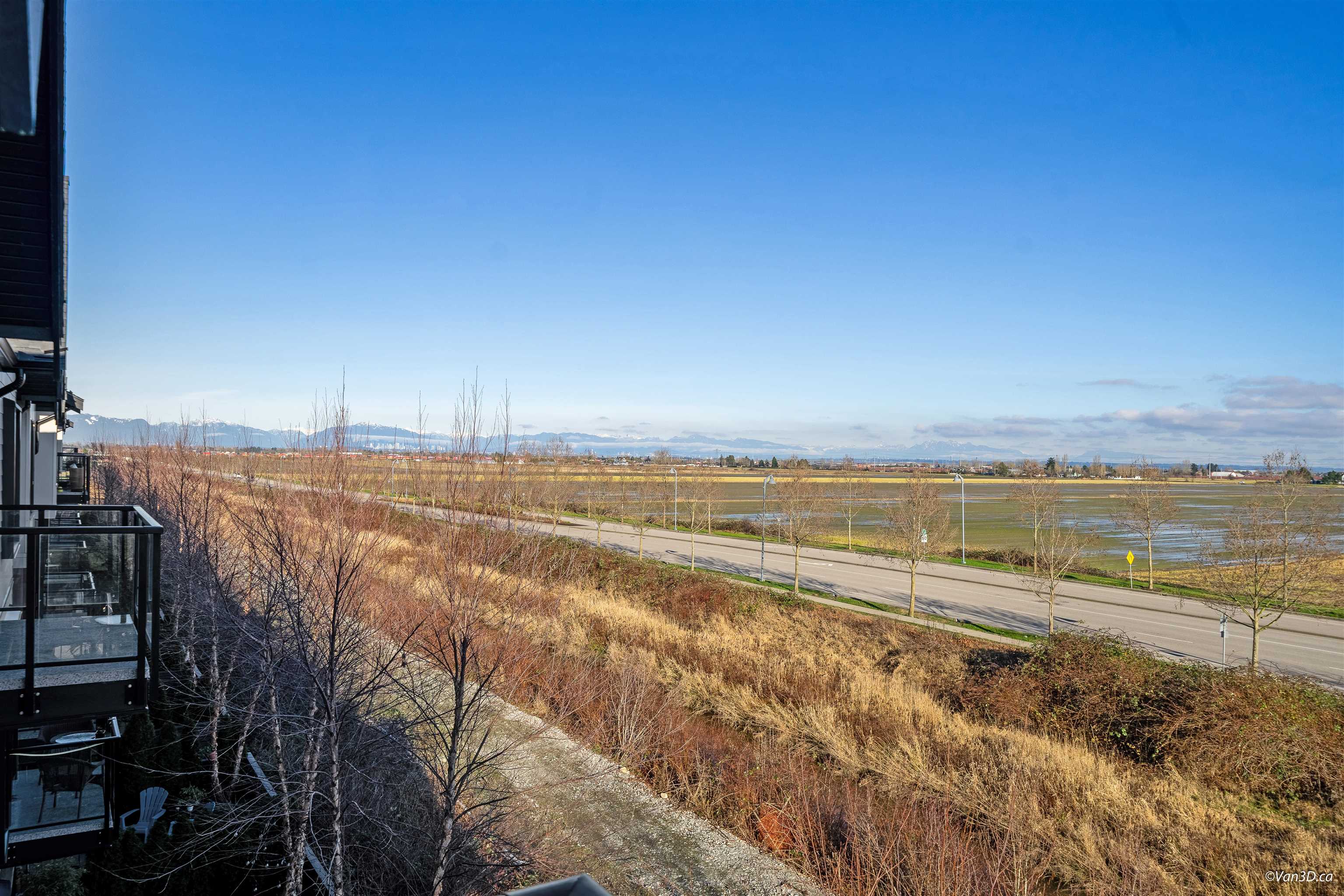 128 4738 HEMLOCK WAY Unit: 128