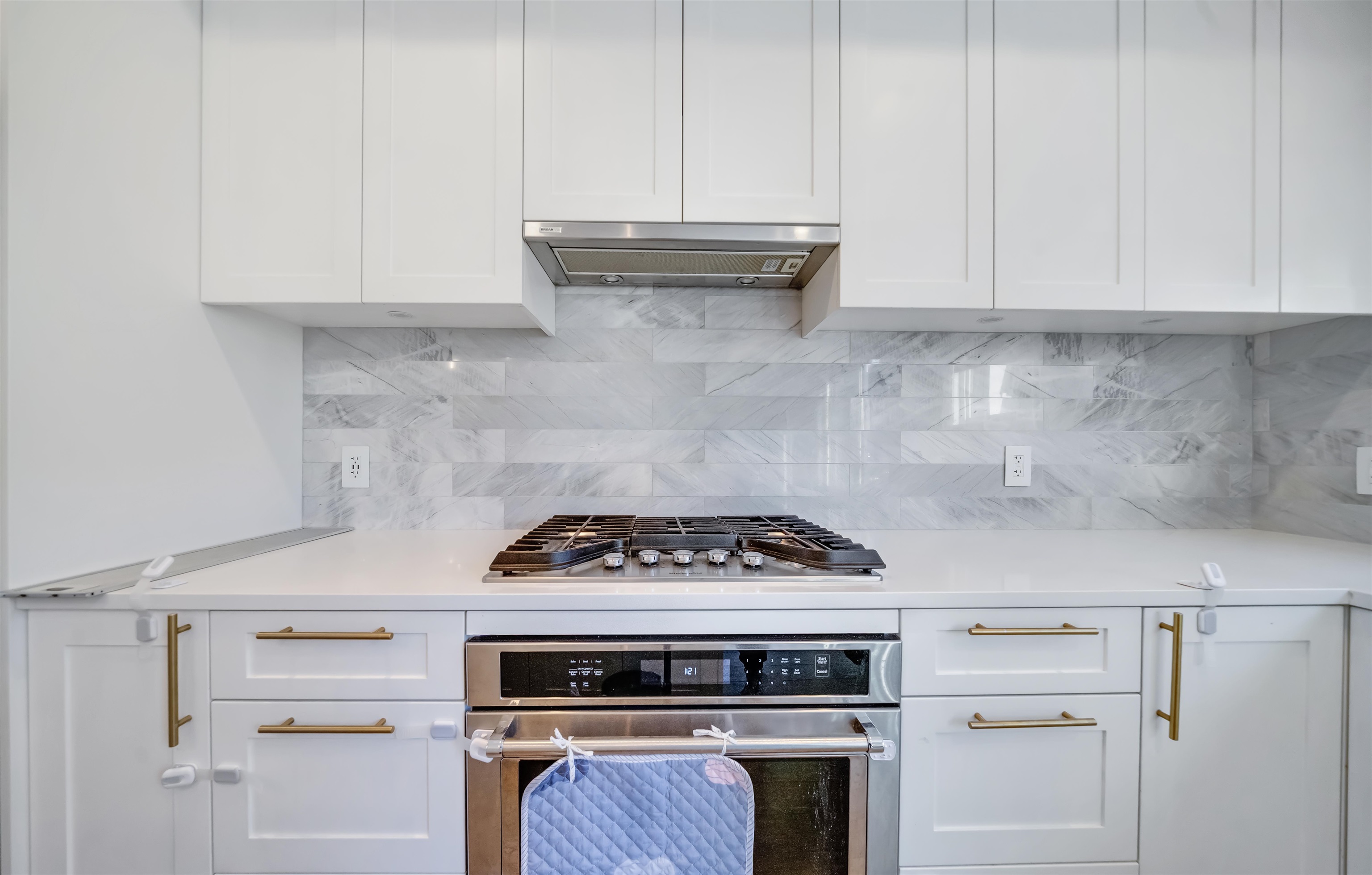 128 4738 HEMLOCK WAY Unit: 128