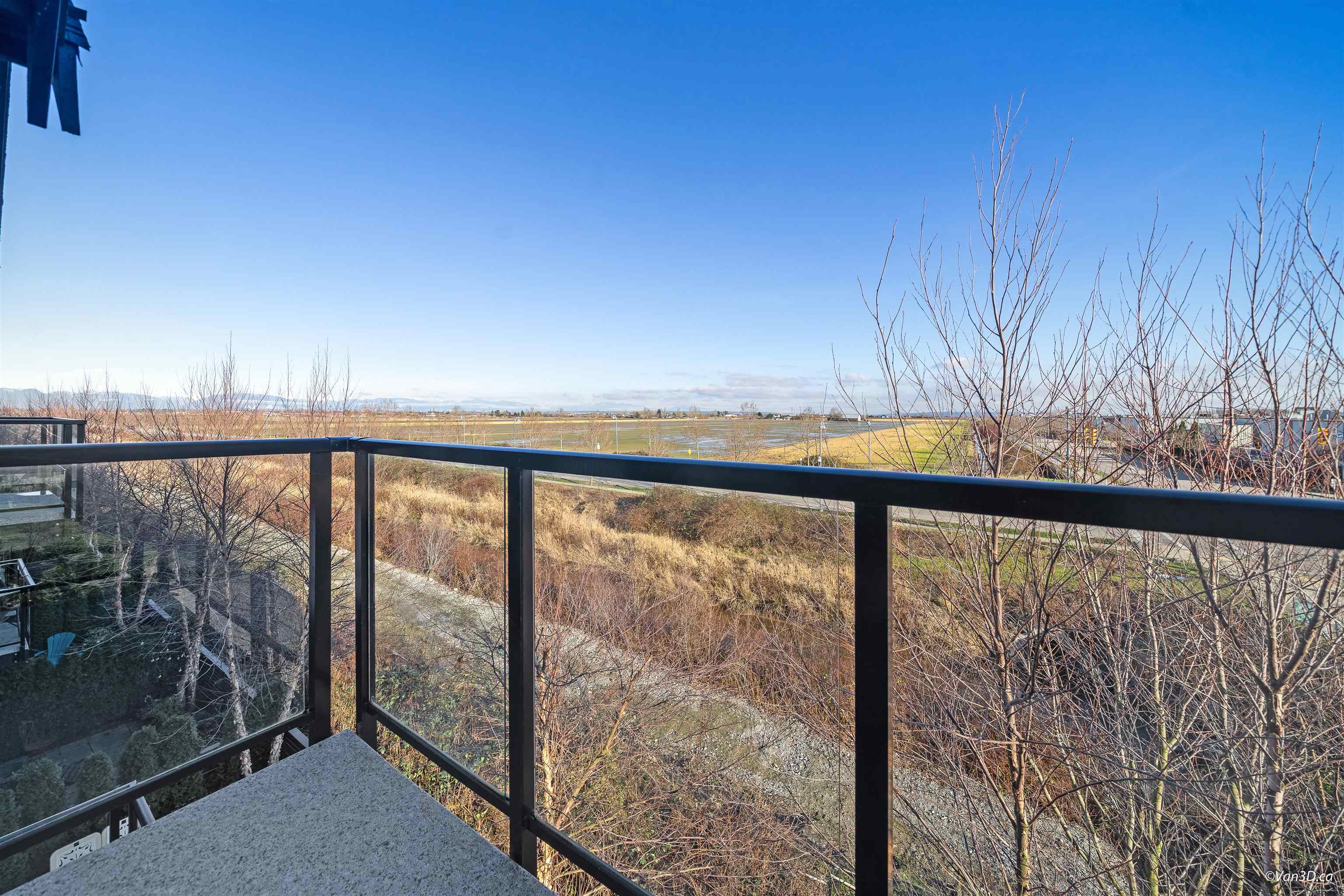 128 4738 HEMLOCK WAY Unit: 128