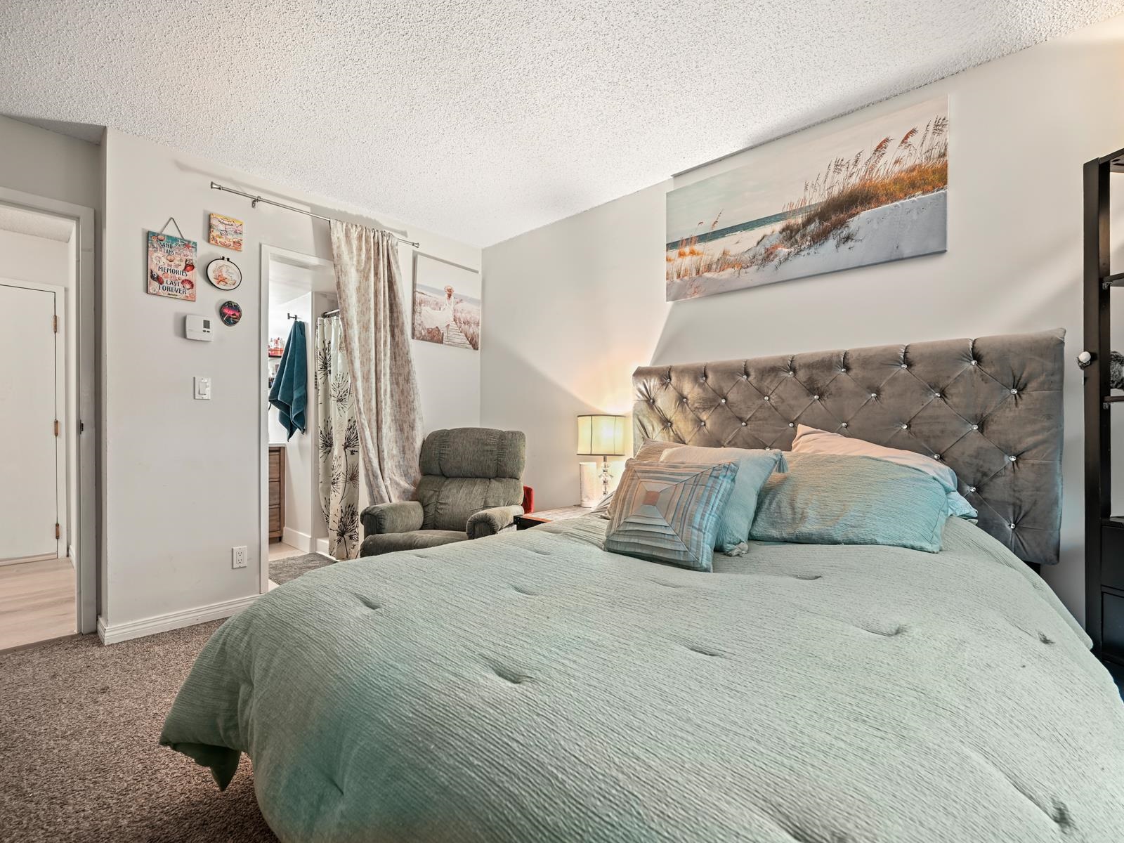 202 7095 133B STREET Unit: 202