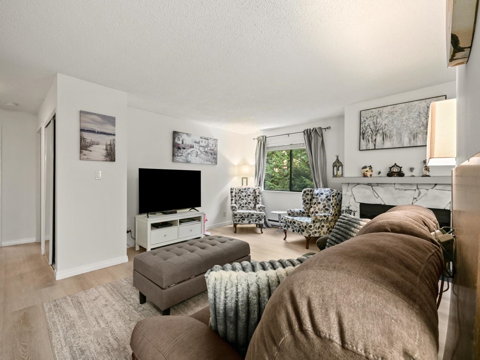 202 7095 133B STREET Unit: 202