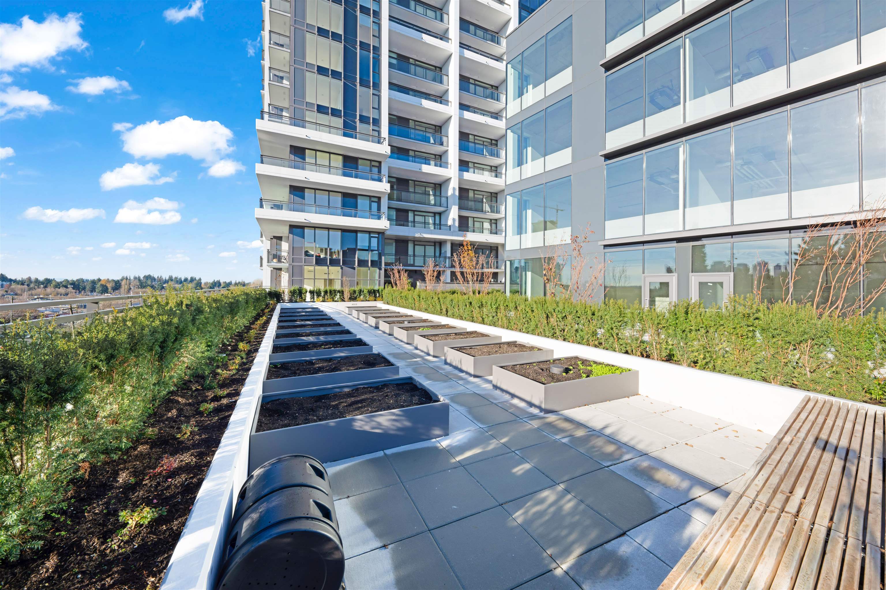 402 13675 107A STREET Unit: 402