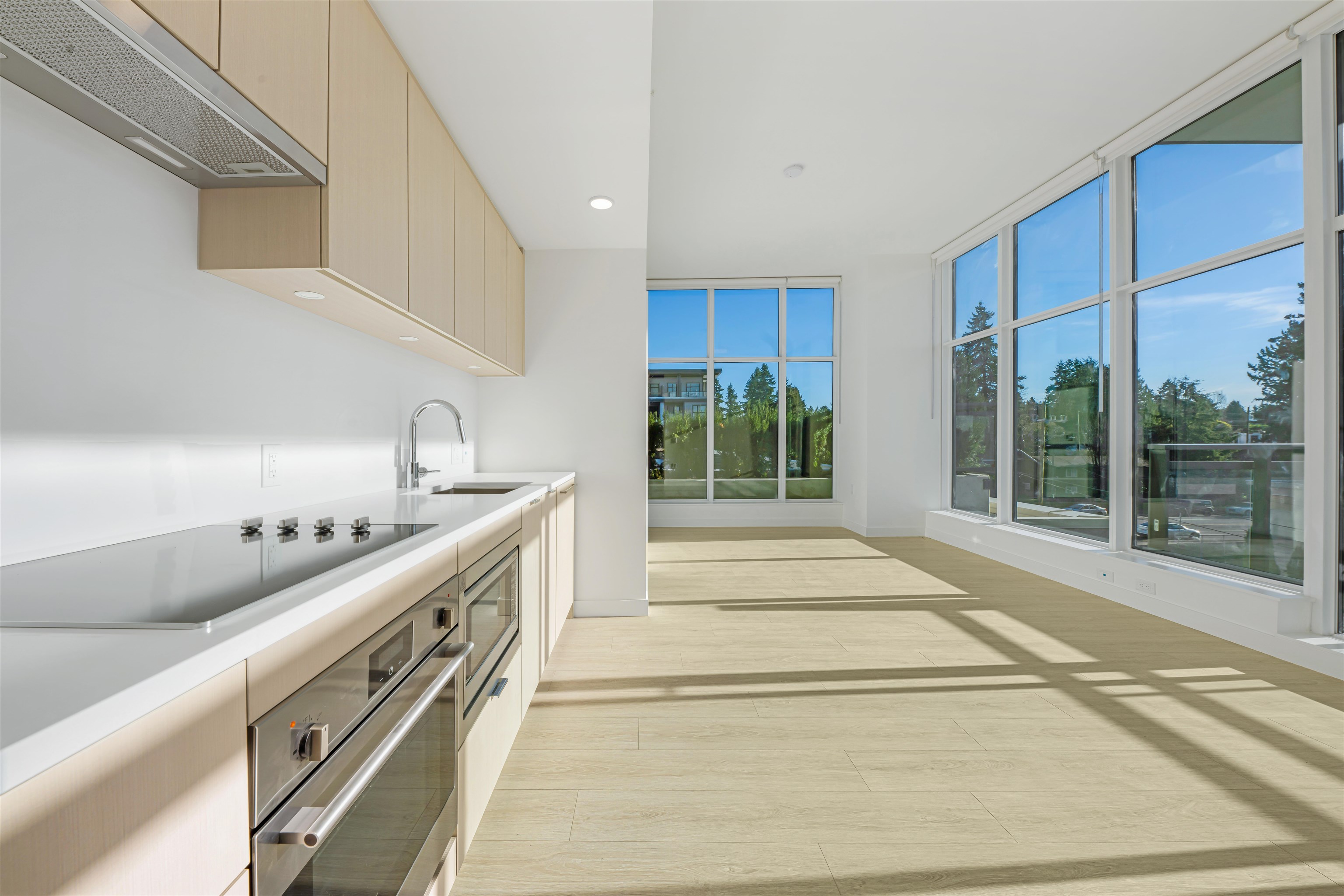 402 13675 107A STREET Unit: 402