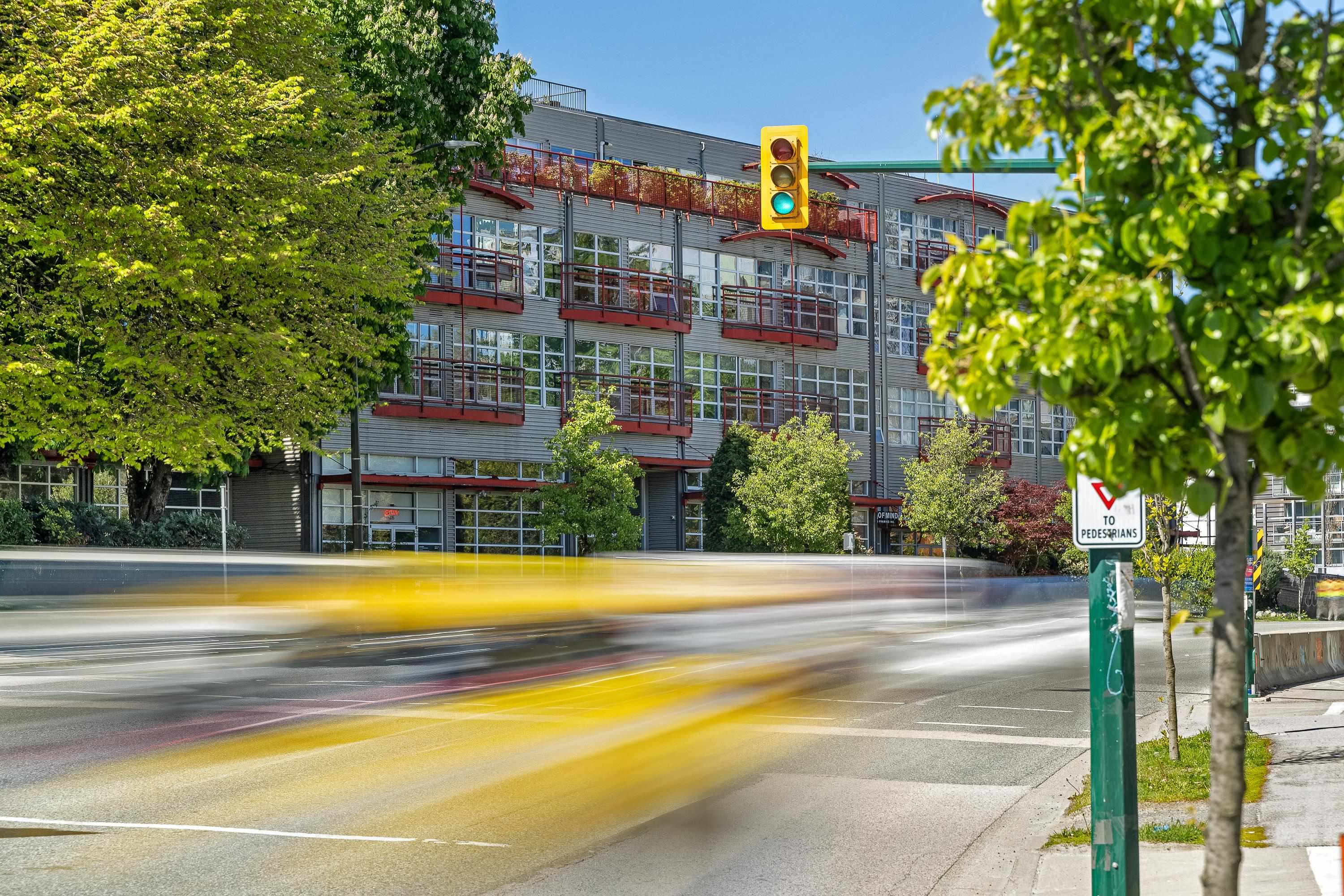 306 350 E 2ND AVENUE Unit: 306