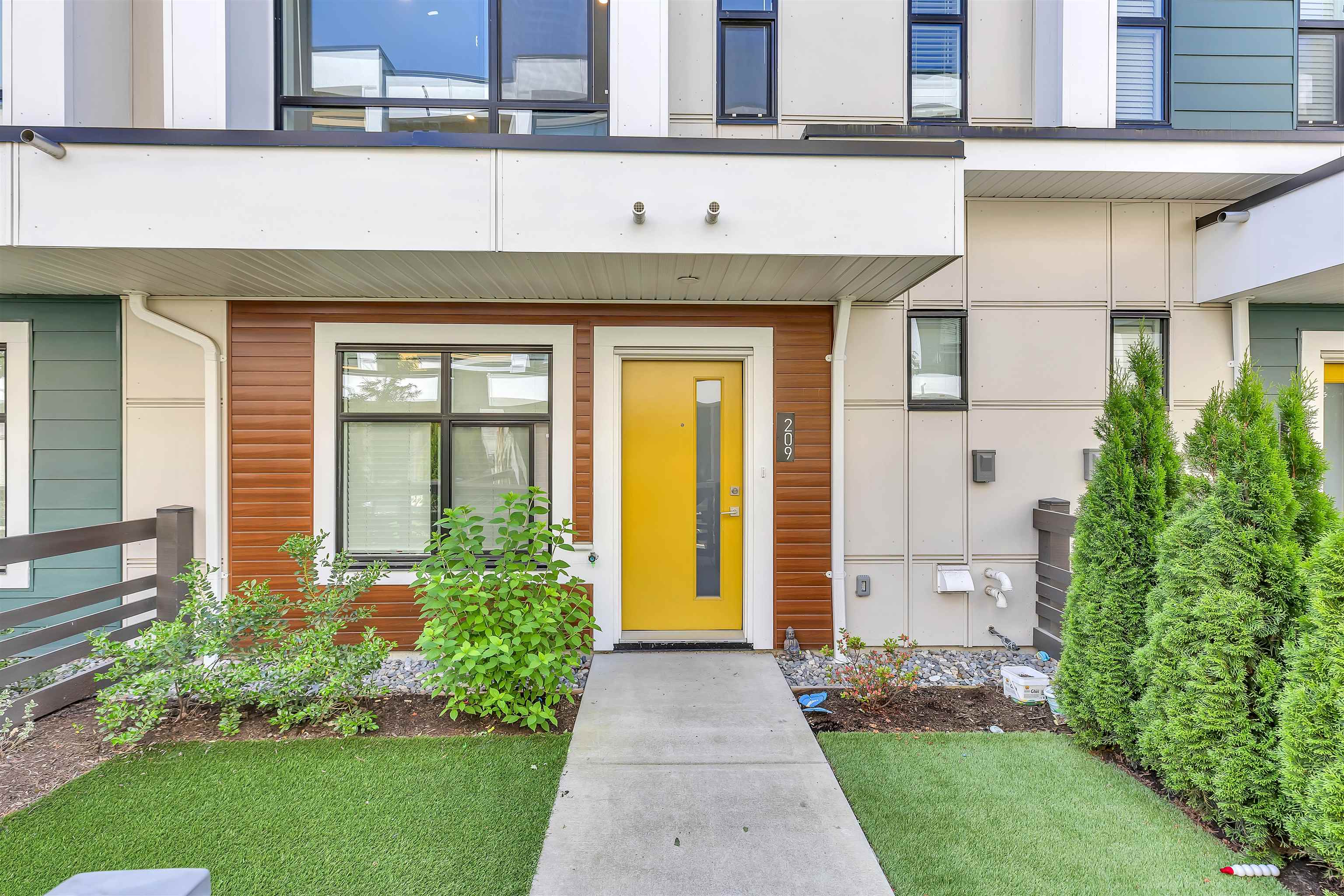 209 46150 THOMAS ROAD Unit: 209